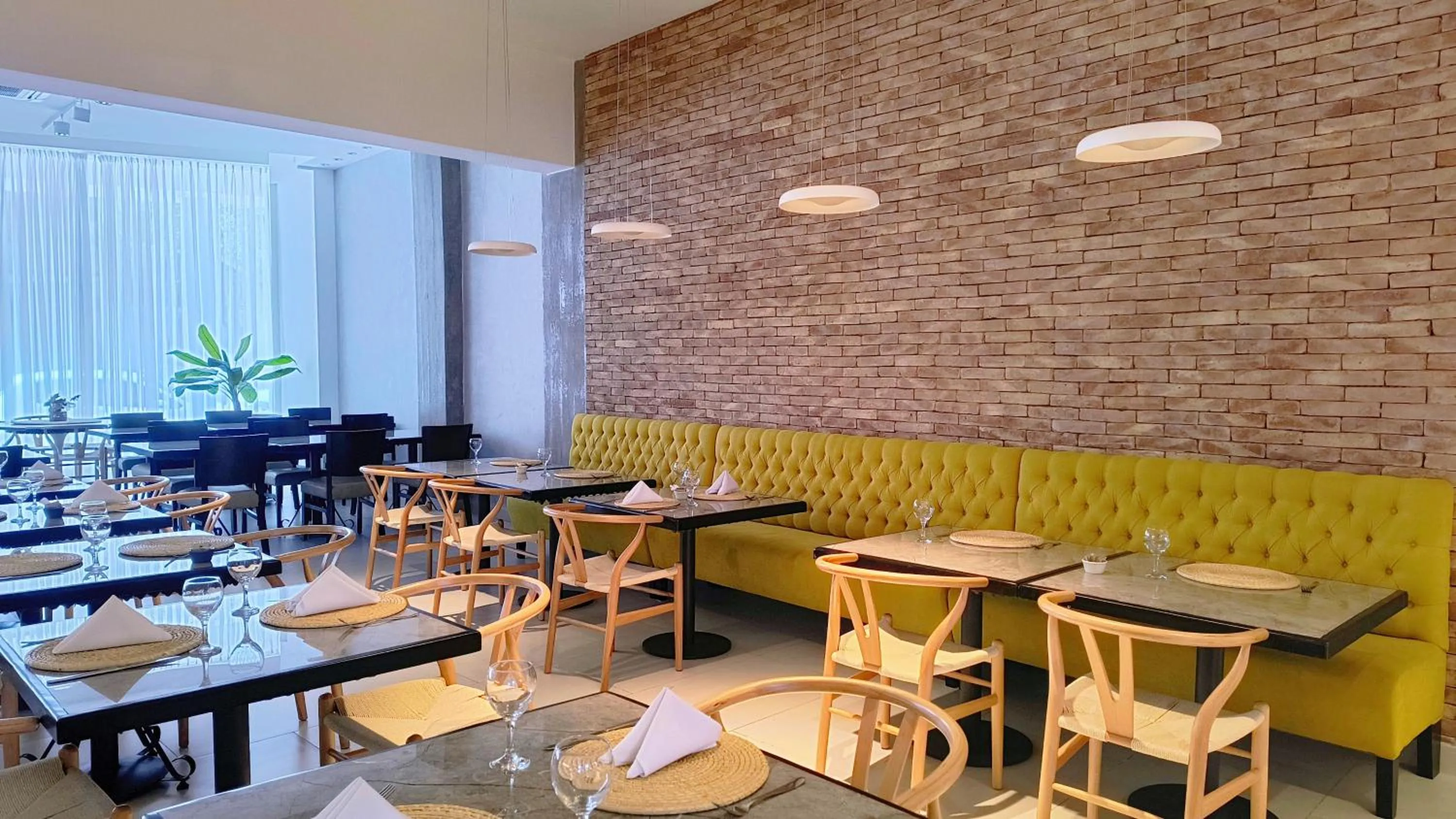 Restaurant/places to eat in HDA Hotel & Spa