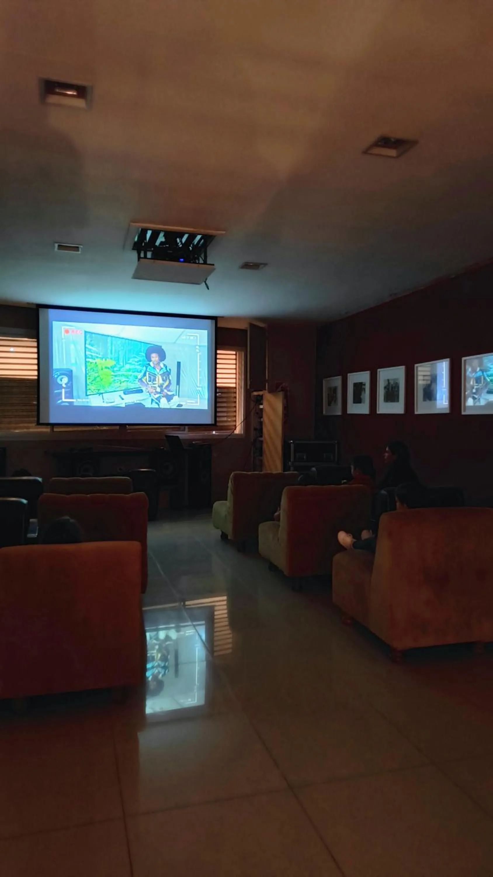 Communal lounge/ TV room in HDA Hotel & Spa