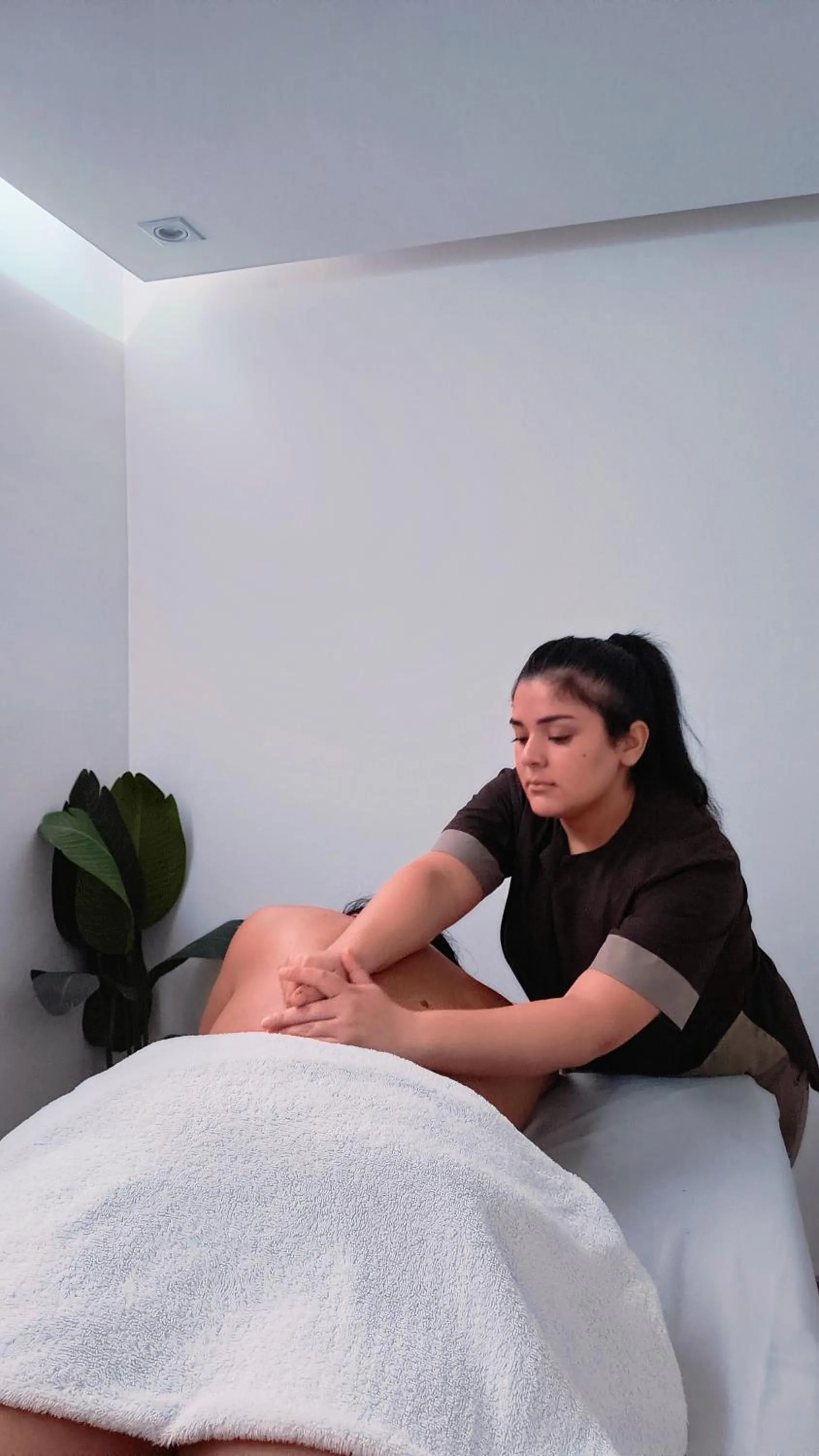 Massage, Bed in HDA Hotel & Spa