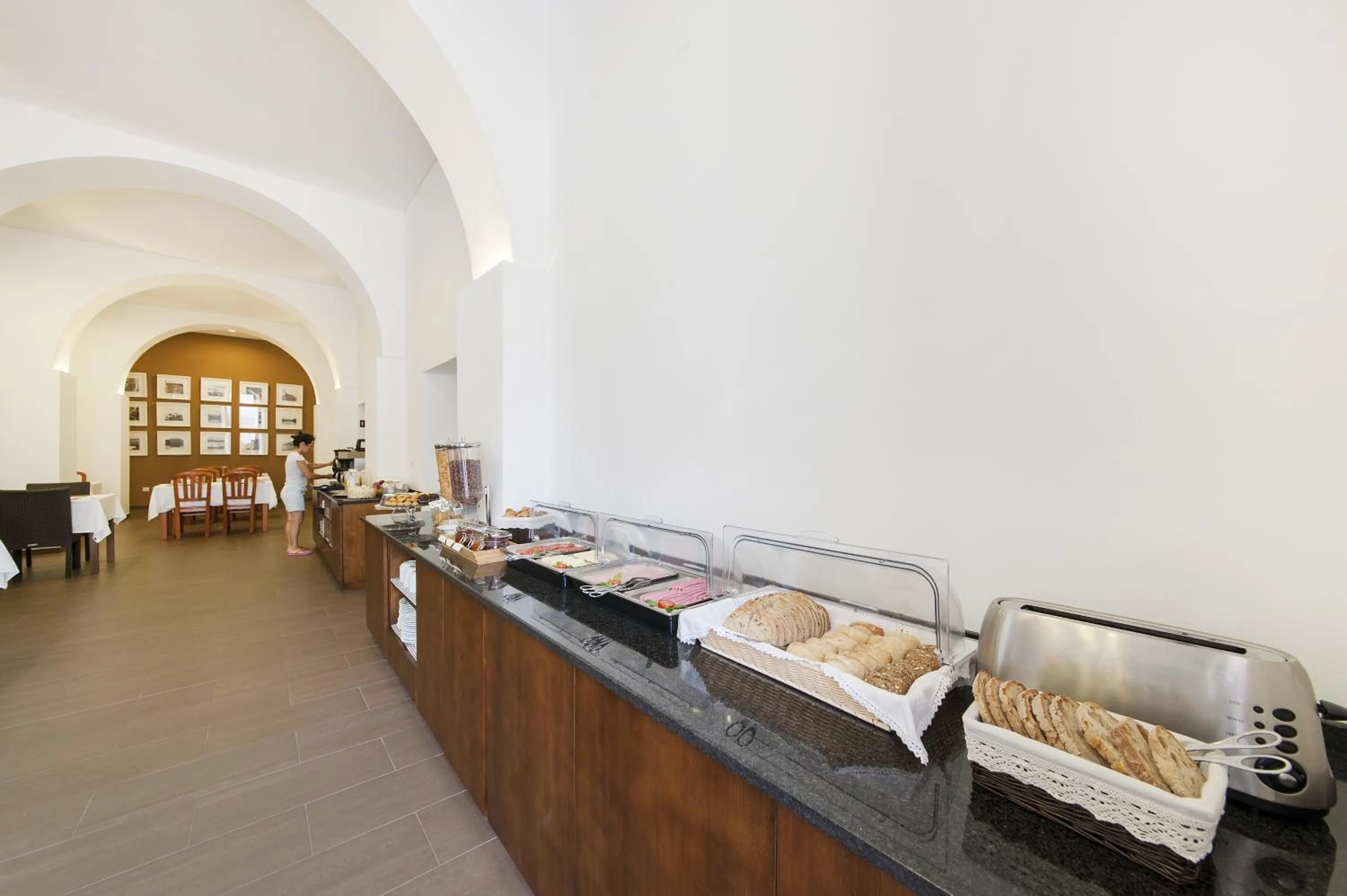 Buffet breakfast in Beira Rio