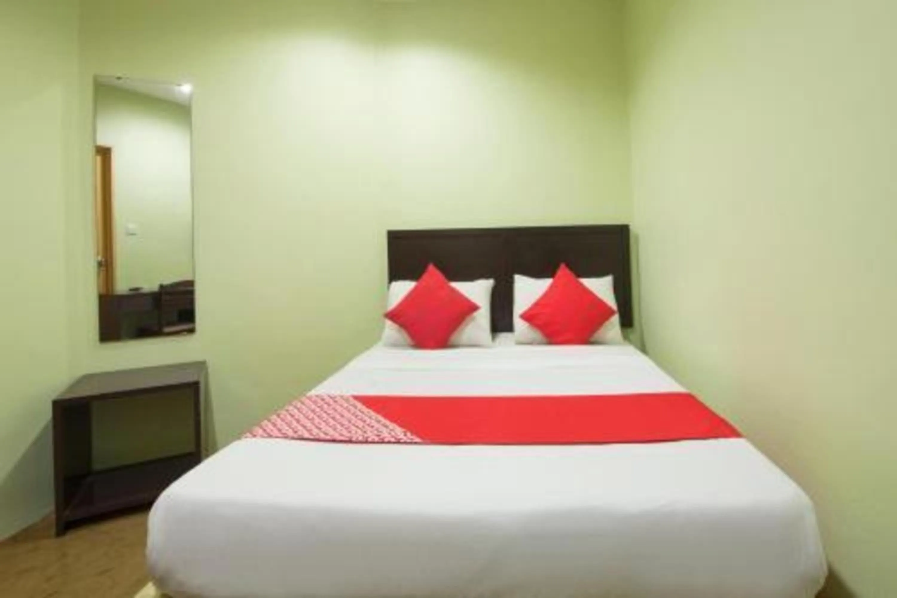 Photo of the whole room in Amani Hotel