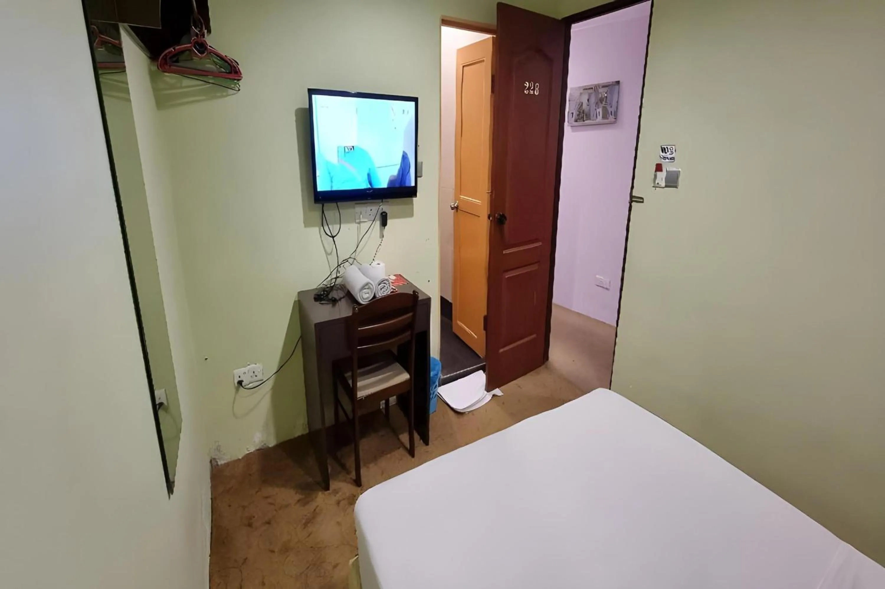 Photo of the whole room in Amani Hotel