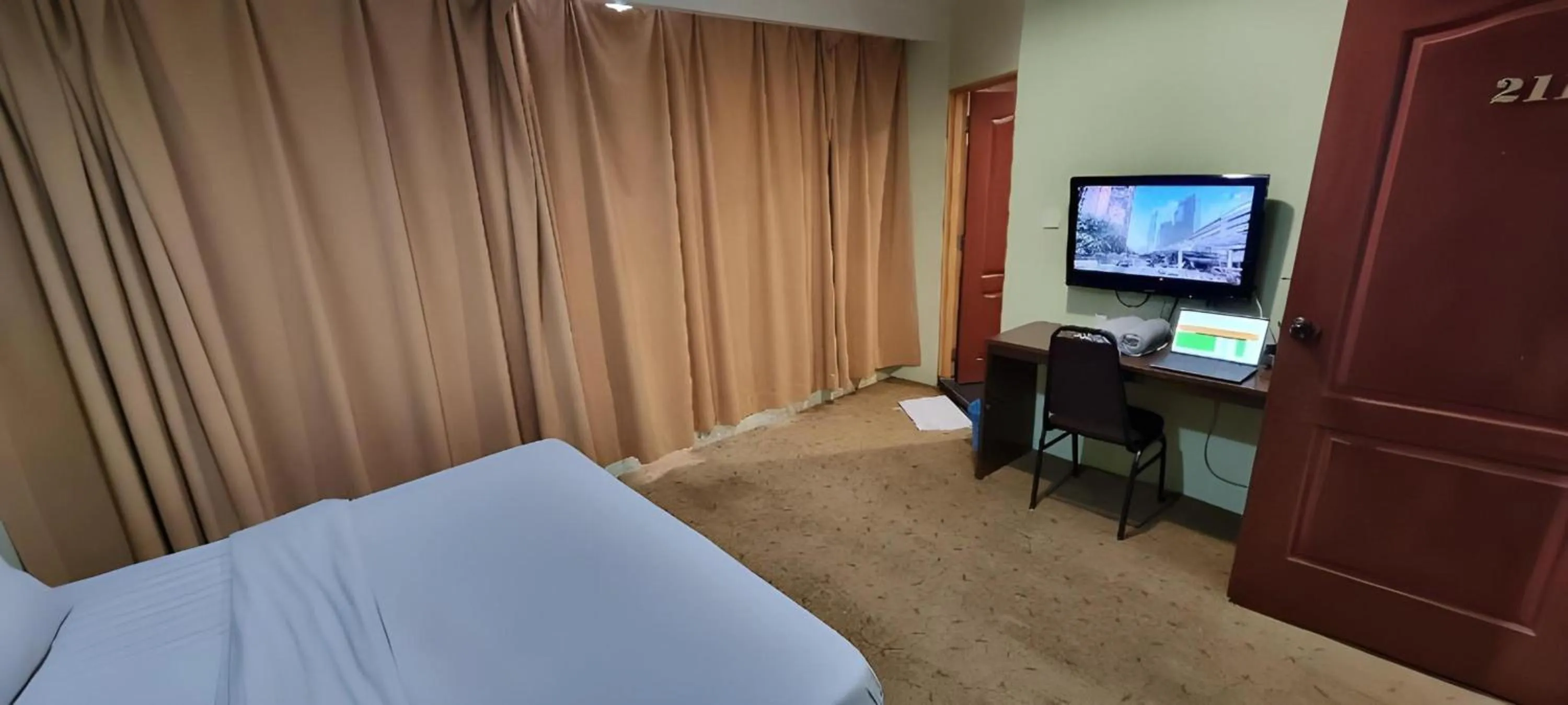 TV and multimedia in Amani Hotel