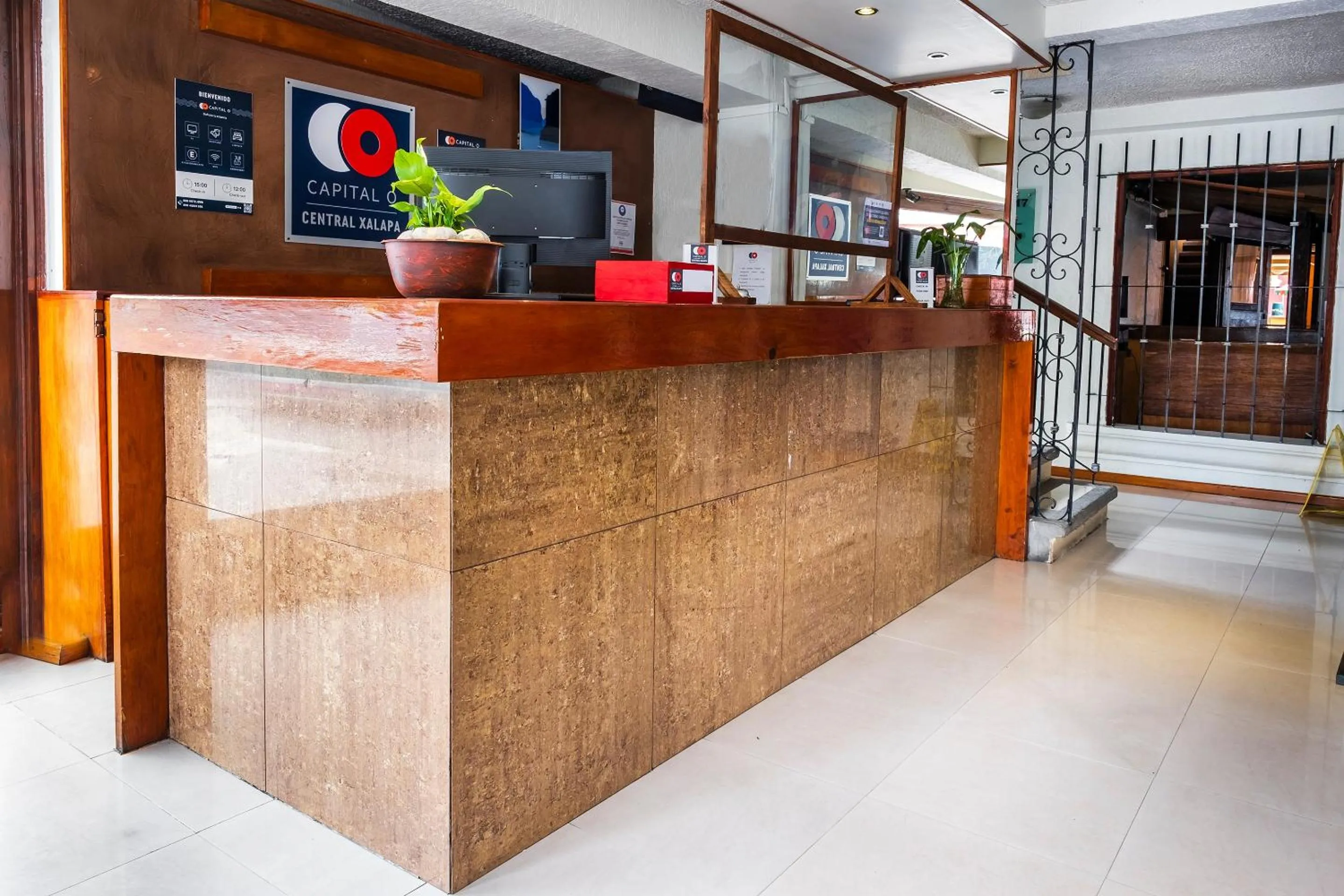 Lobby or reception in Capital O Hotel Central, Xalapa