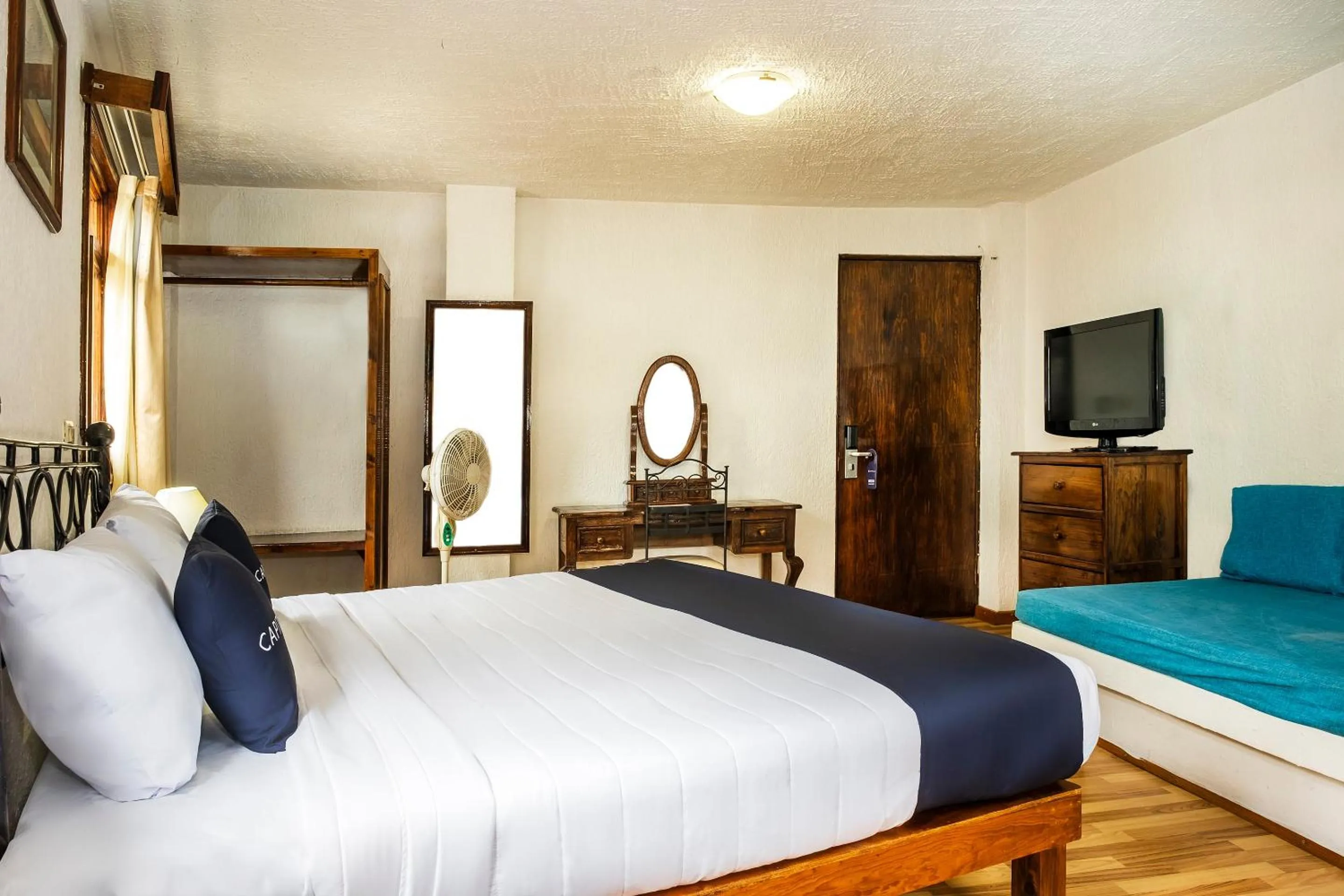 Bedroom, Bed in Capital O Hotel Central, Xalapa