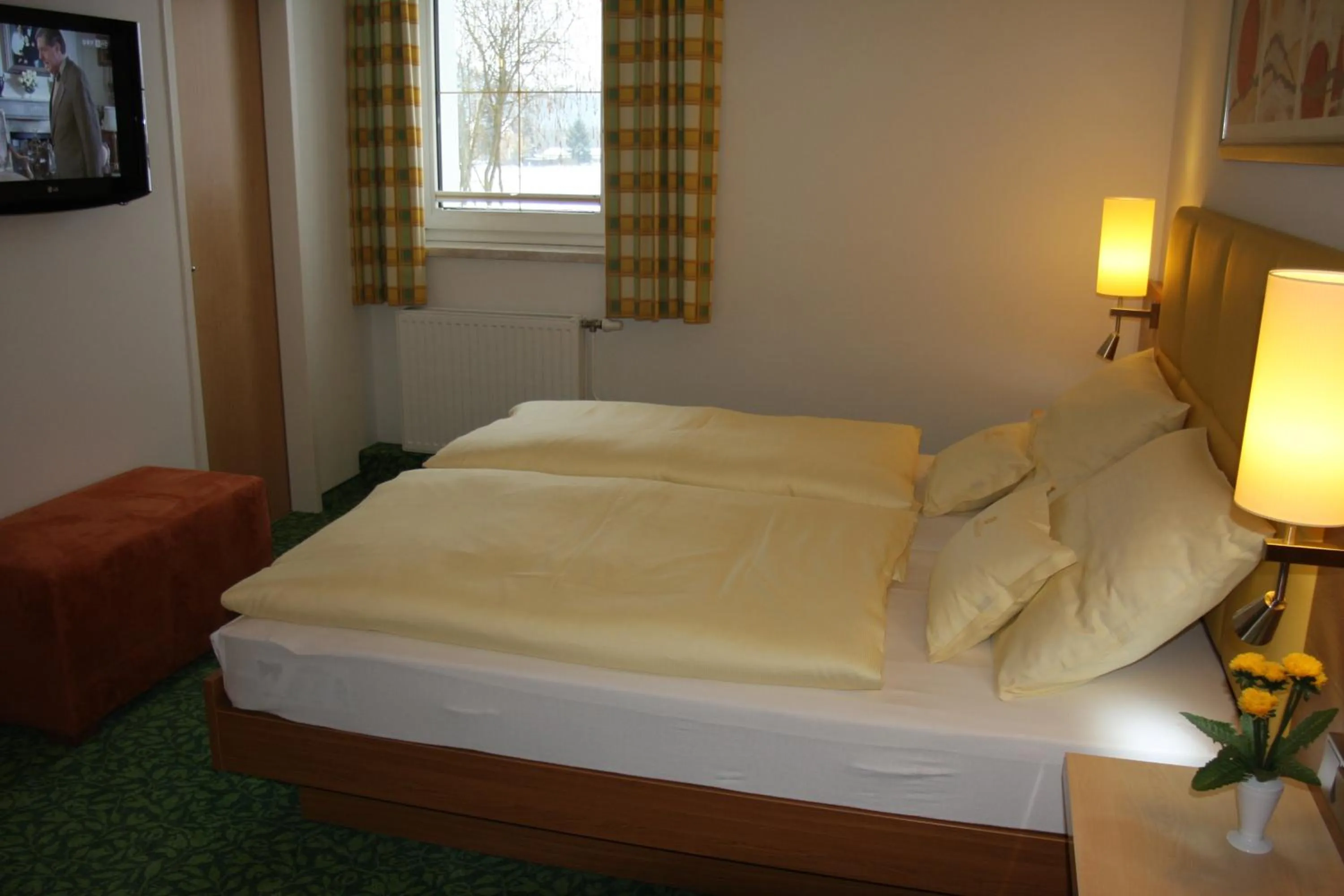 Bed in Hotel Sonnenhof