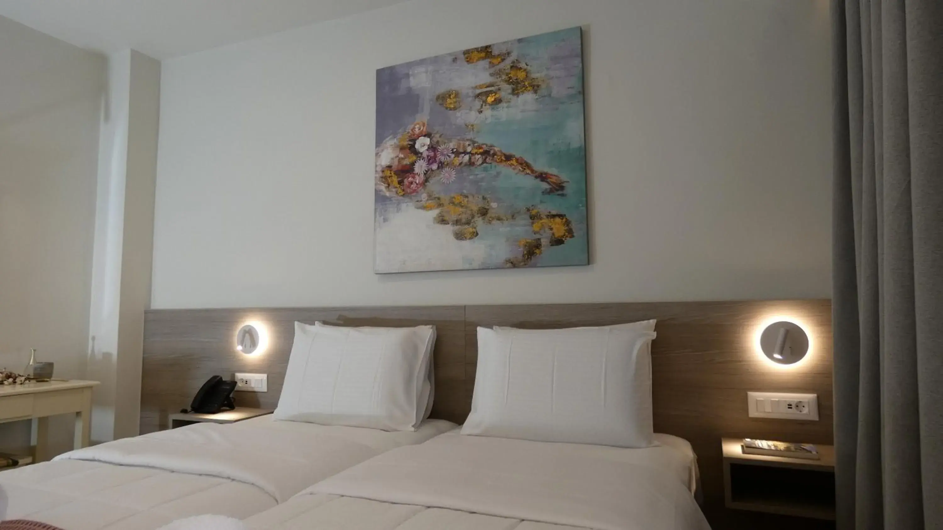 One-Bedroom Apartment in Melina Beach One-Bedroom Apartment in Melina Beach