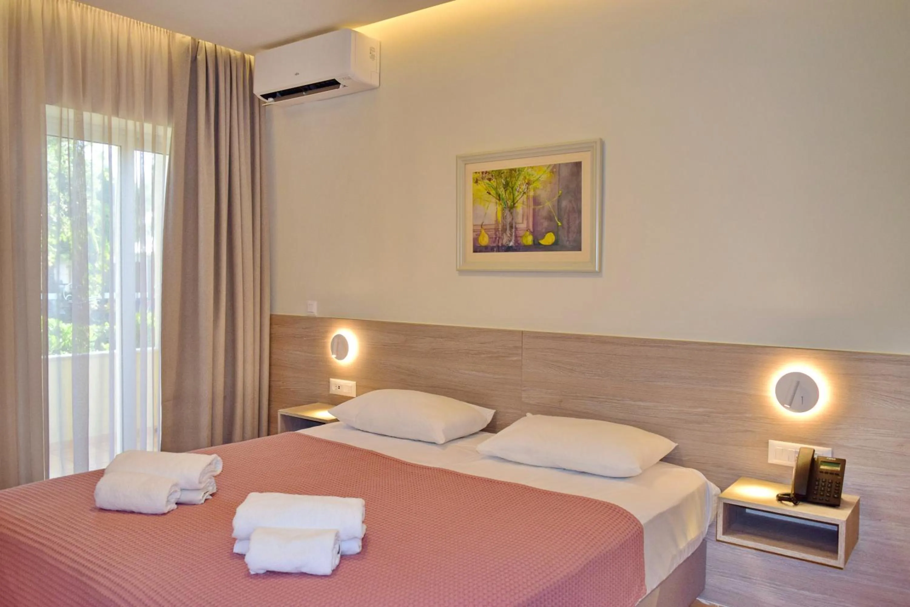 Bedroom, Bed in Melina Beach