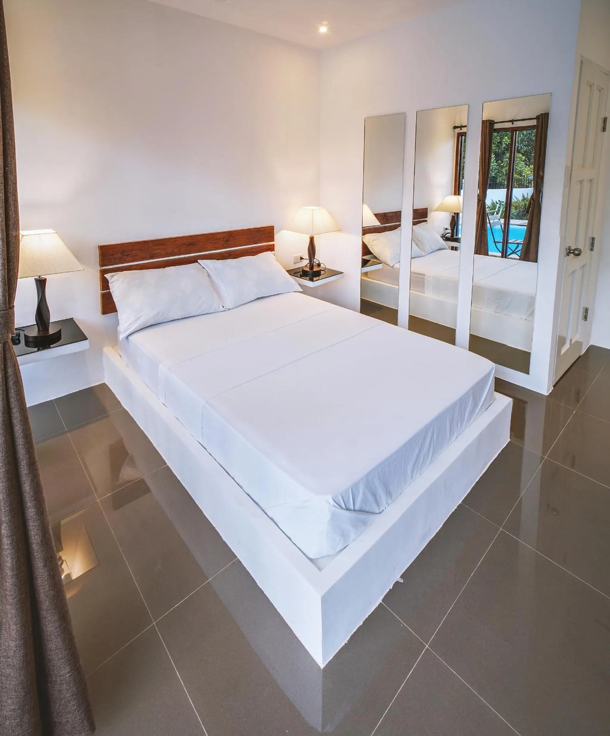 Bedroom, Bed in Quest Villa