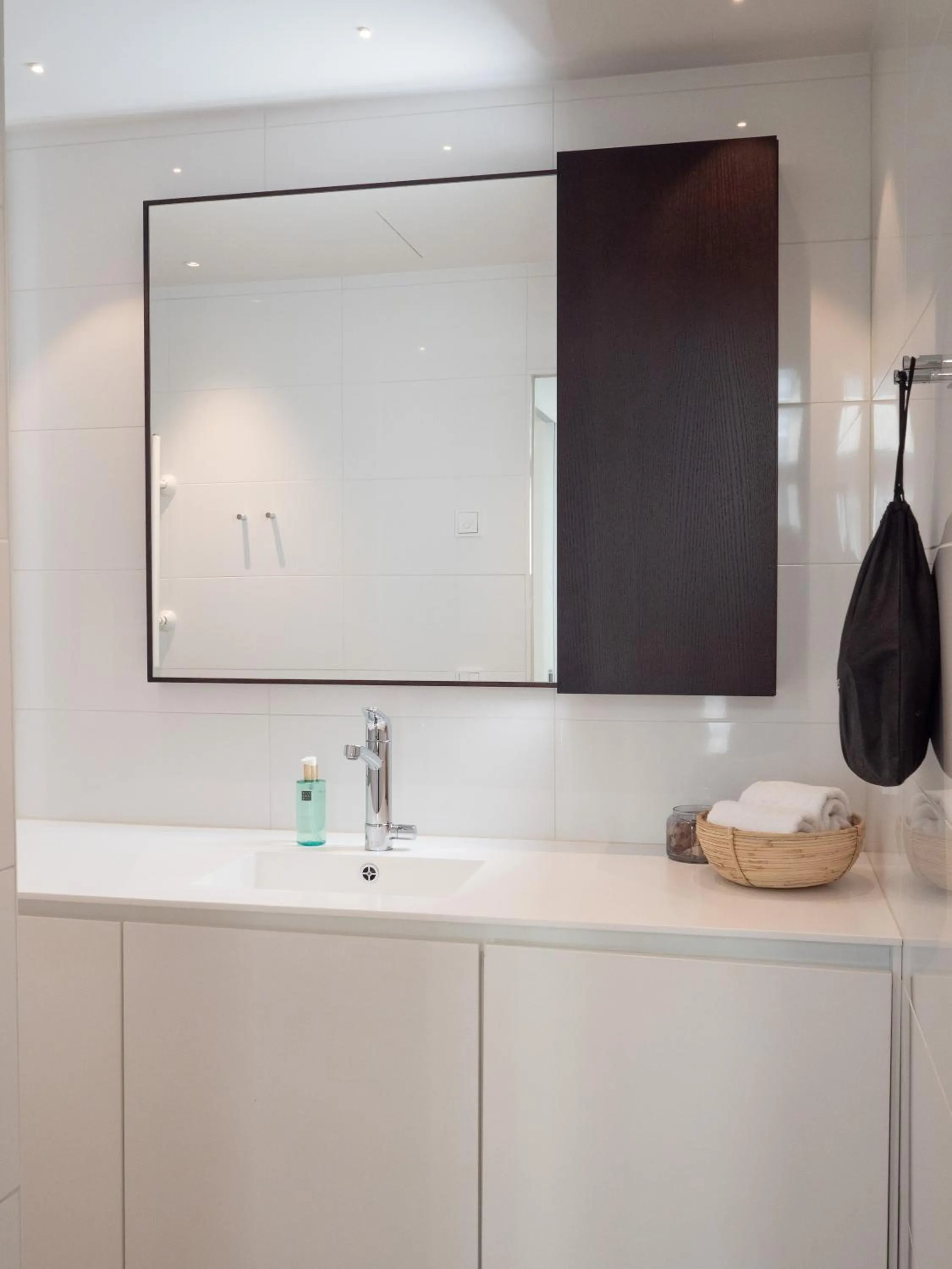 Toilet in Bob W Helsinki Ullanlinna