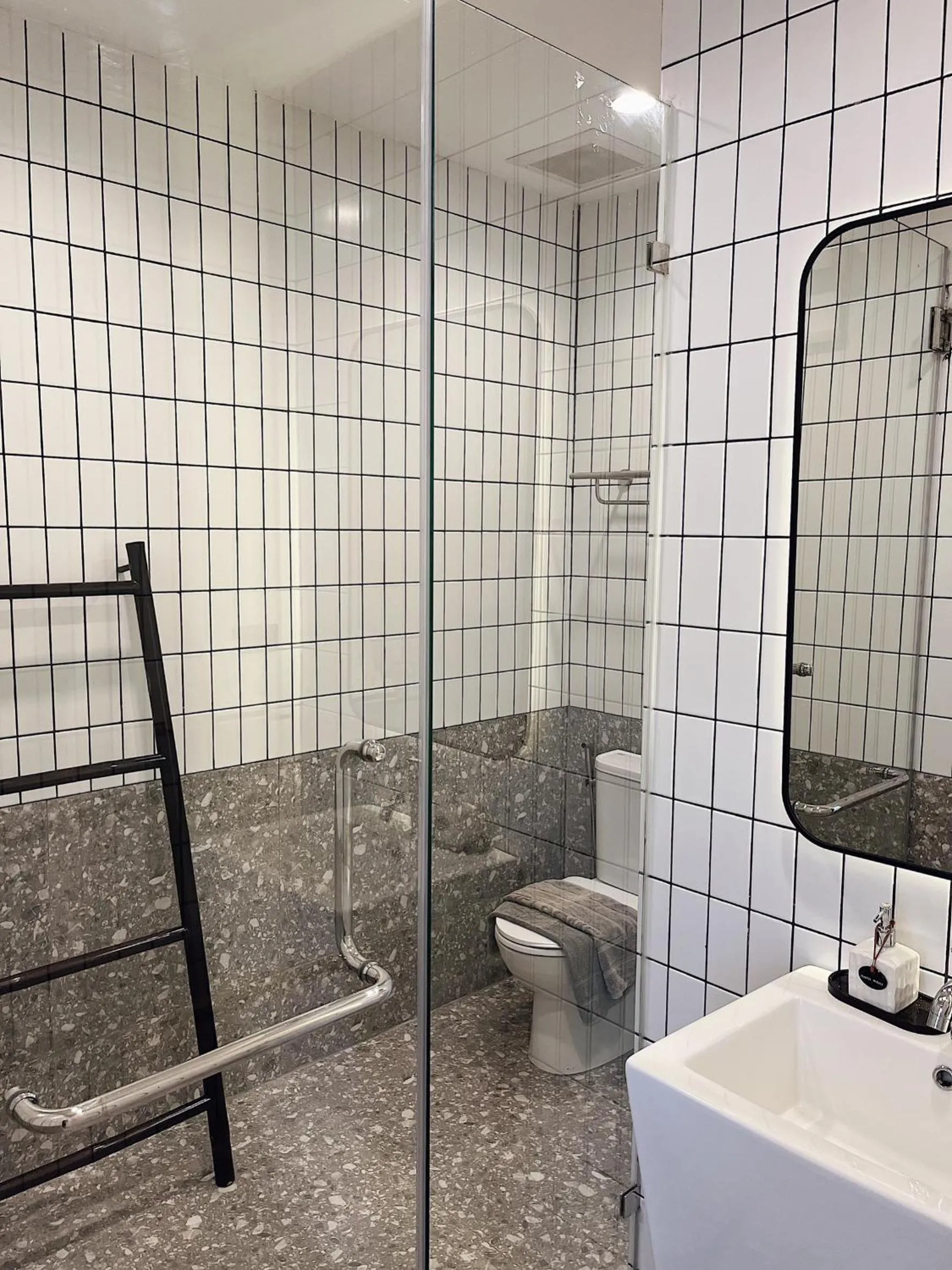 Bathroom in Rimtalay Resort Koh Larn