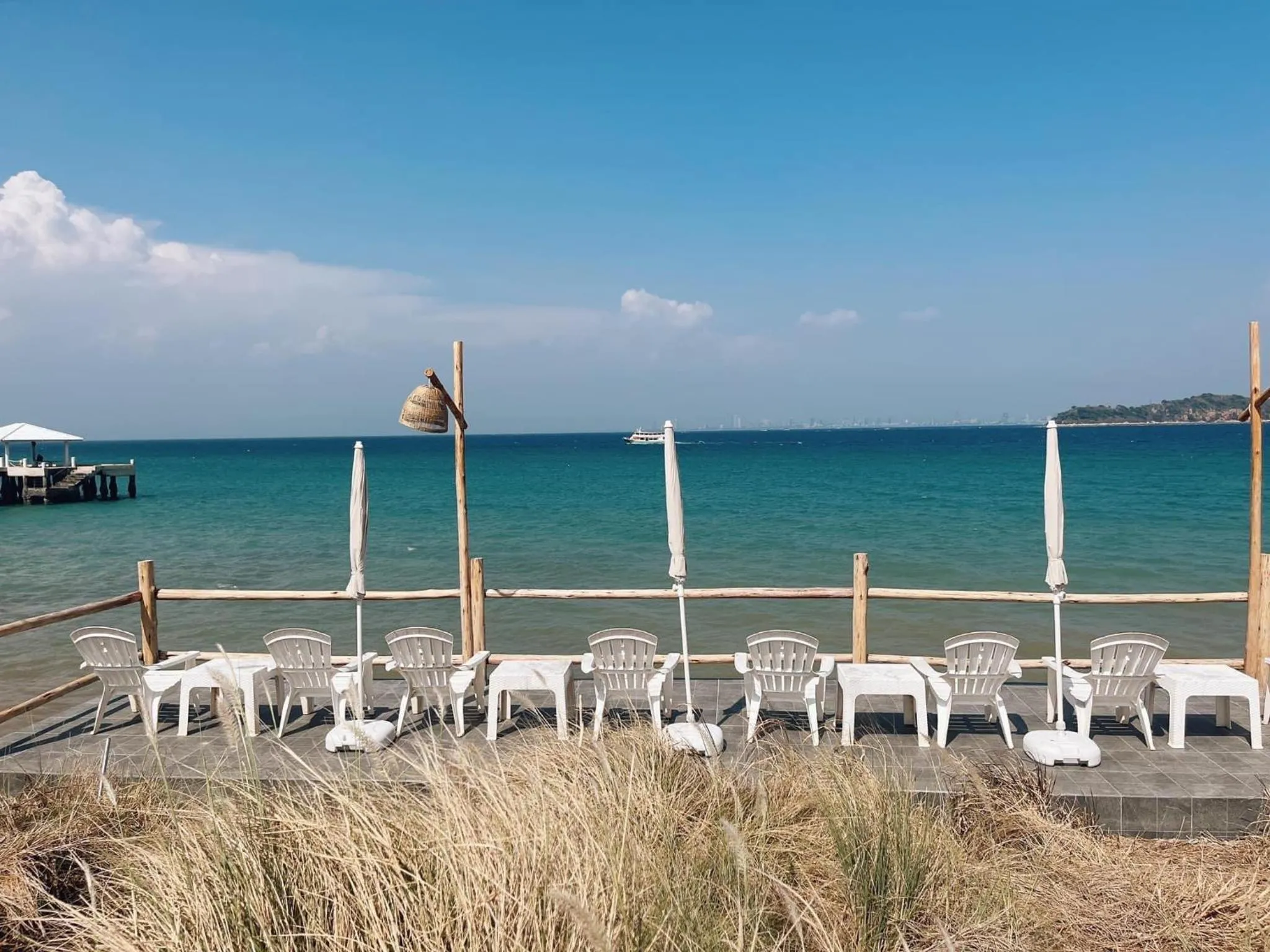 Natural landscape in Rimtalay Resort Koh Larn