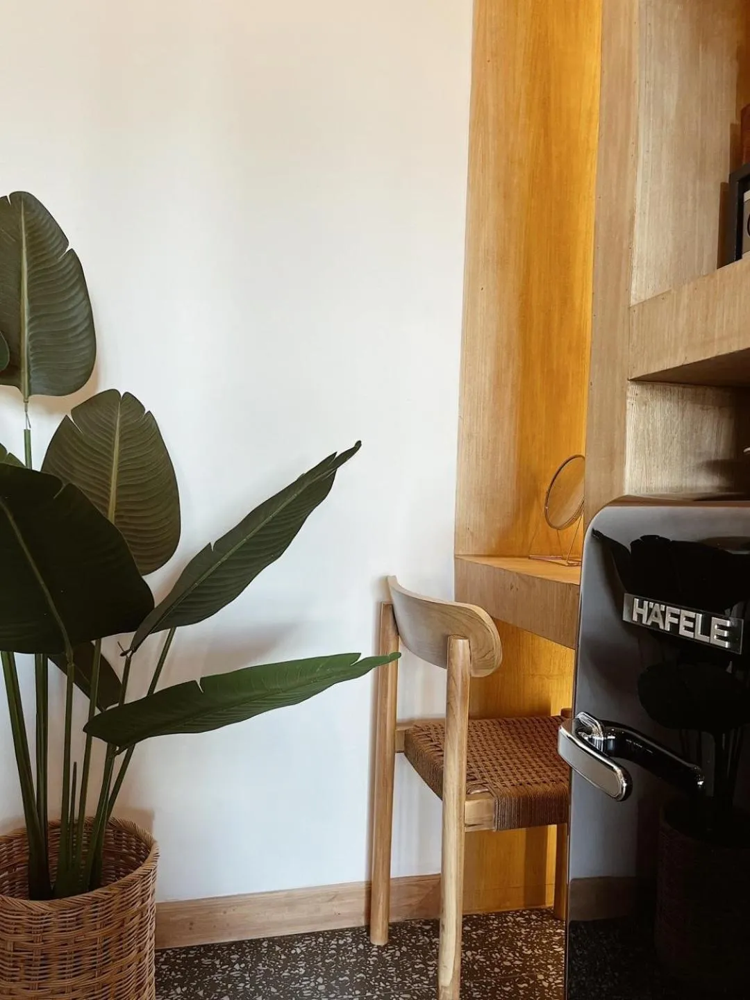 minibar in Rimtalay Resort Koh Larn