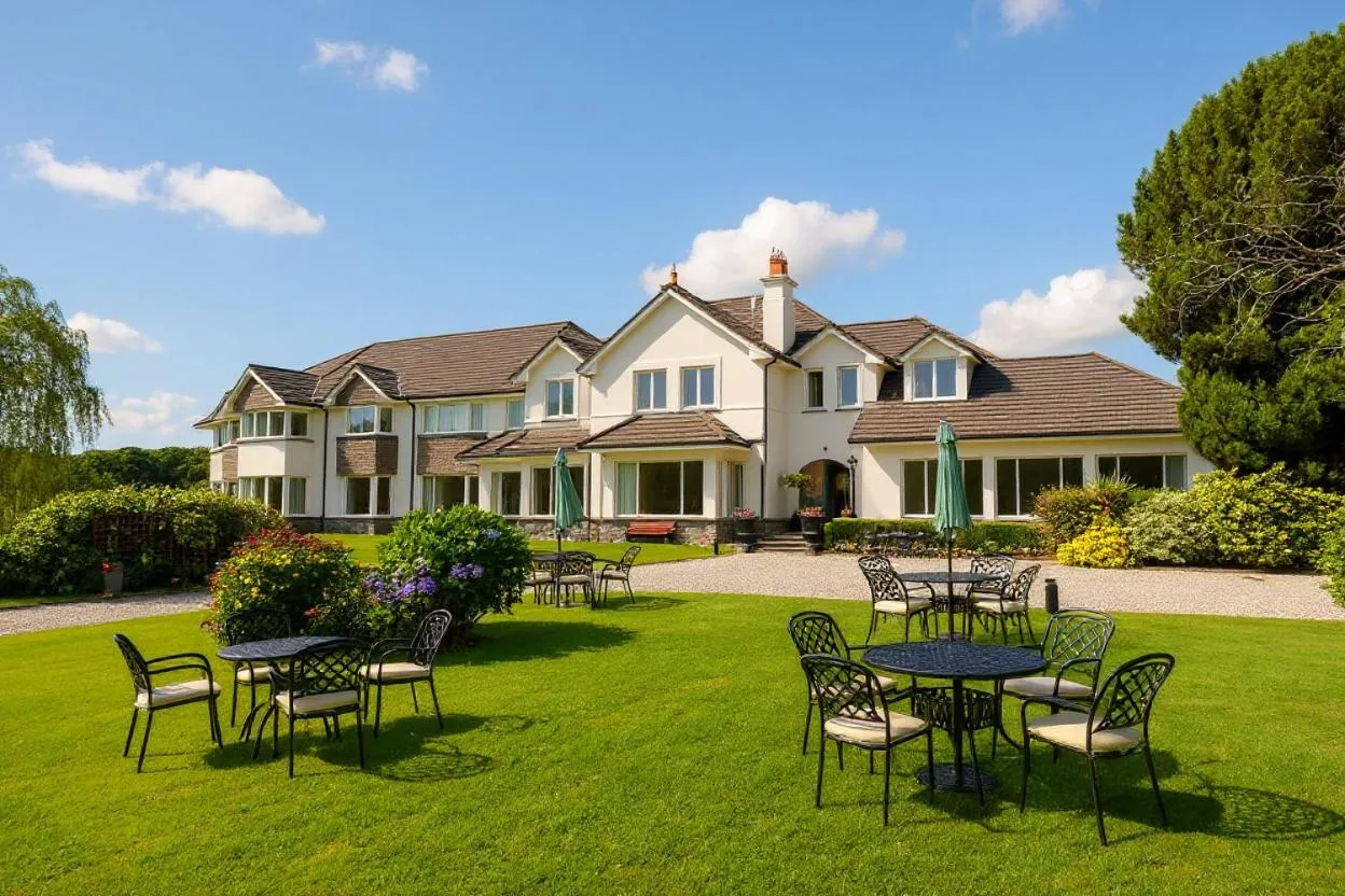 Property building in Loch Lein Country House
