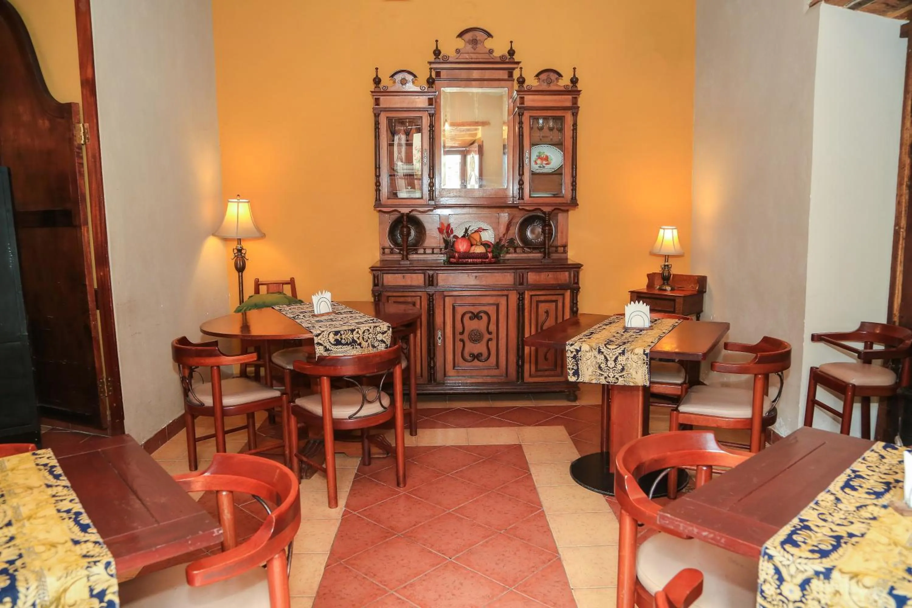 Restaurant/places to eat in Hotel Boutique La Posada