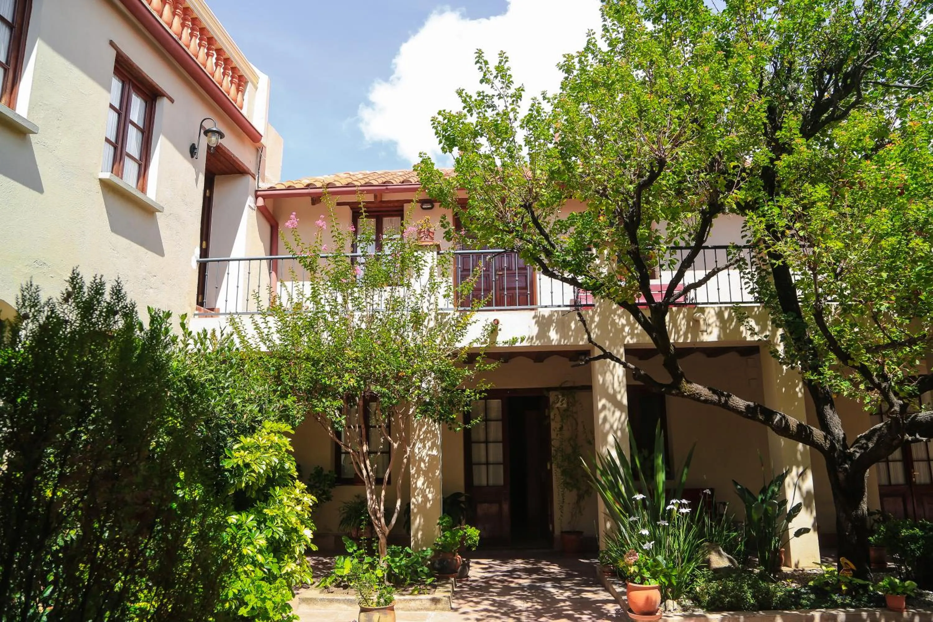Property building in Hotel Boutique La Posada