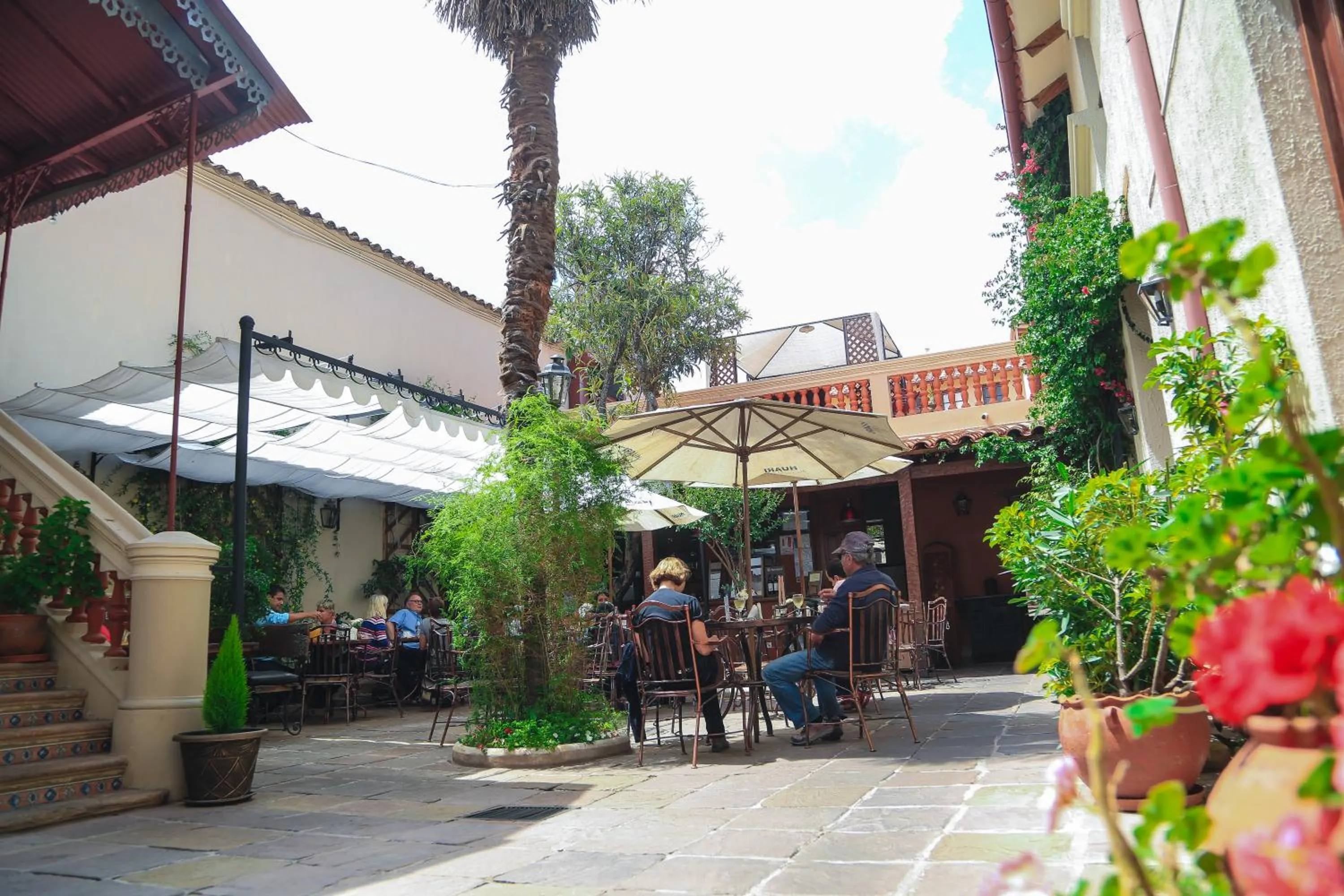 Restaurant/places to eat in Hotel Boutique La Posada