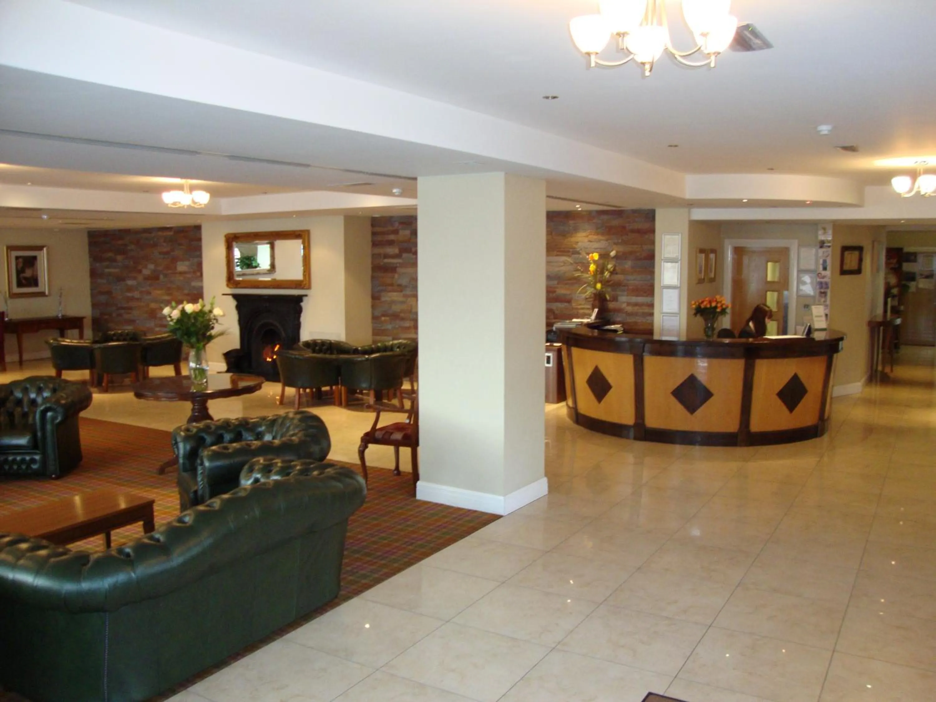 Lobby or reception in Ard Ri House Hotel
