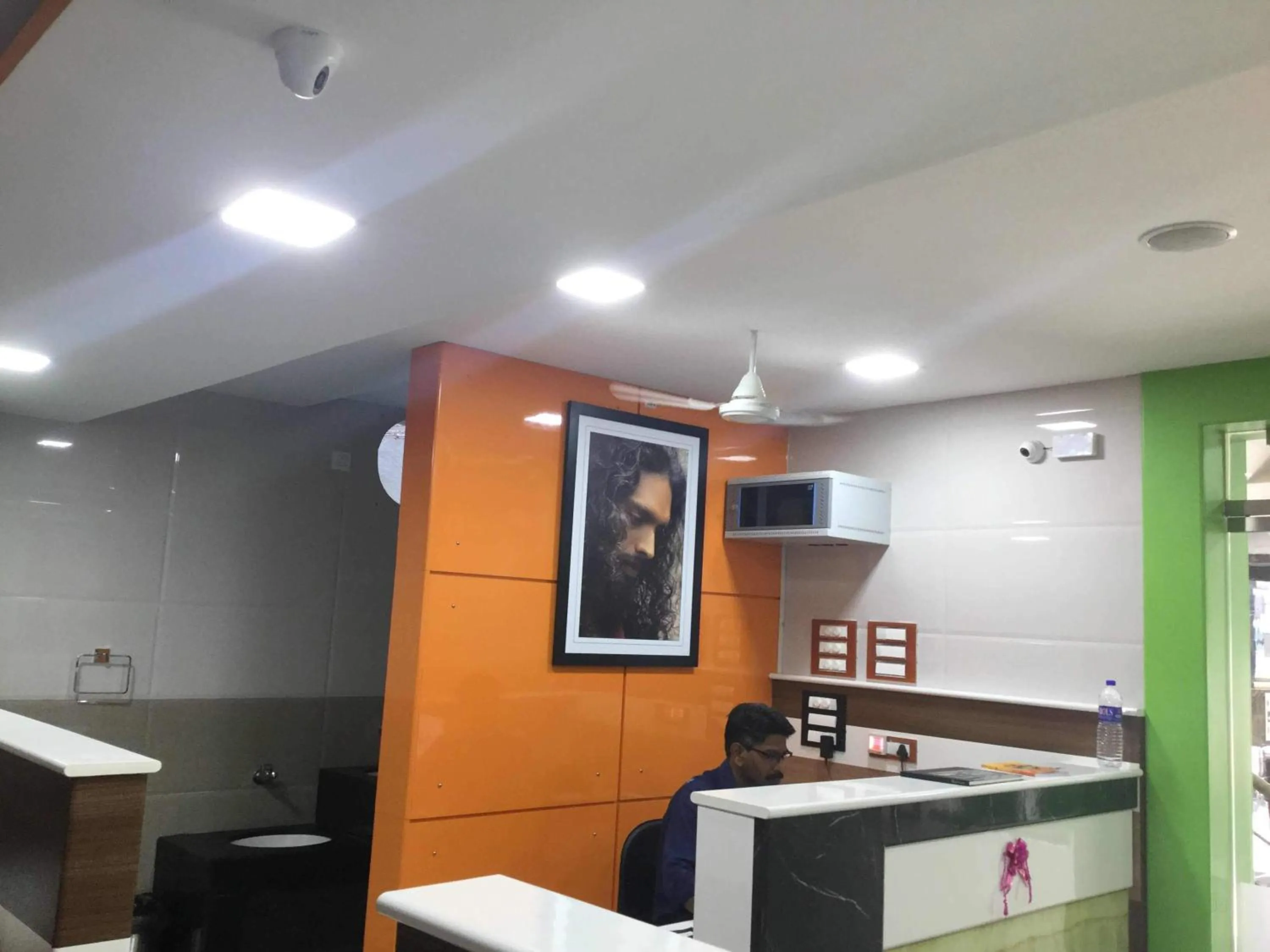 Dining area in Santhoshpuri