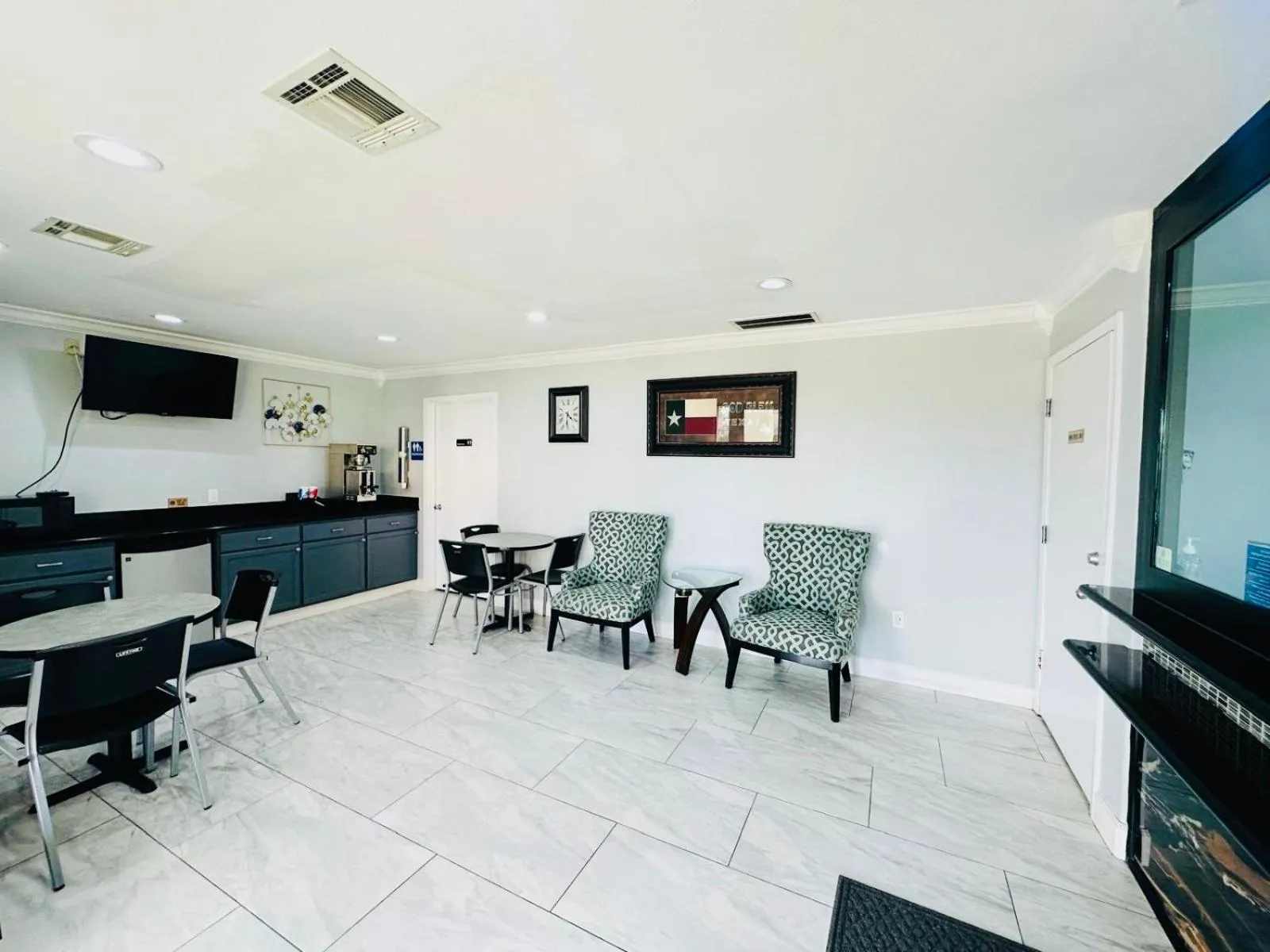 Lobby or reception in Executive Inn and Suites Houston