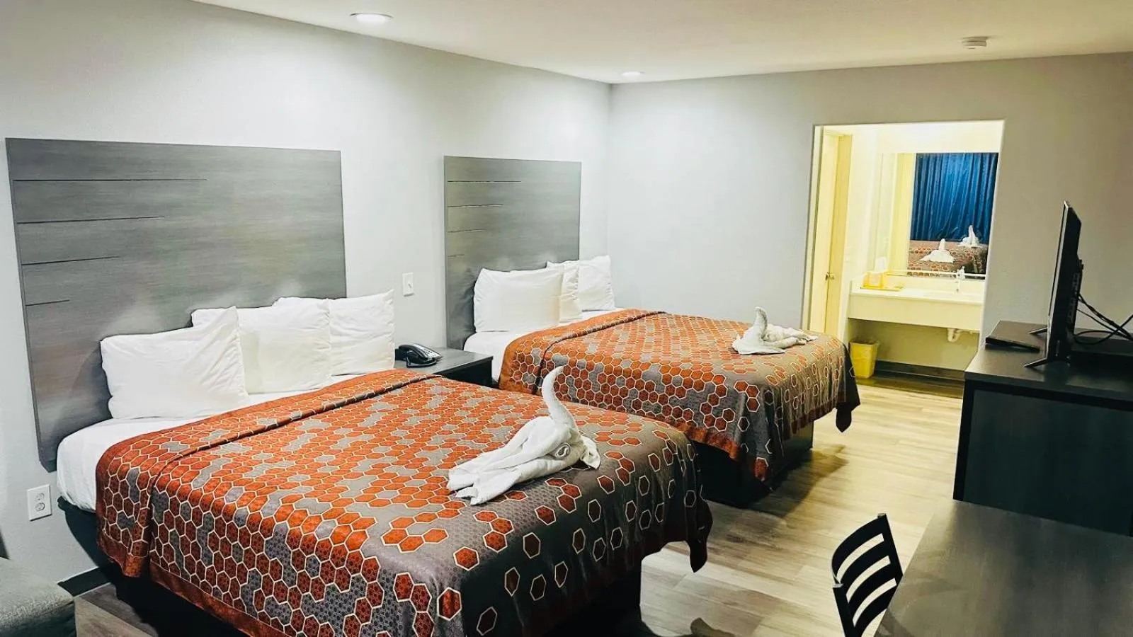 Bedroom, Bed in Executive Inn and Suites Houston