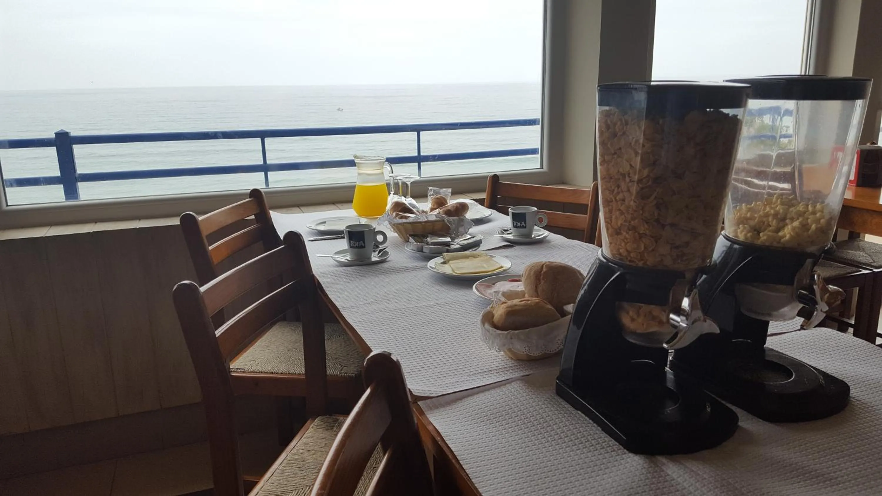 Food close-up in Hotel Apartamento Praia Azul