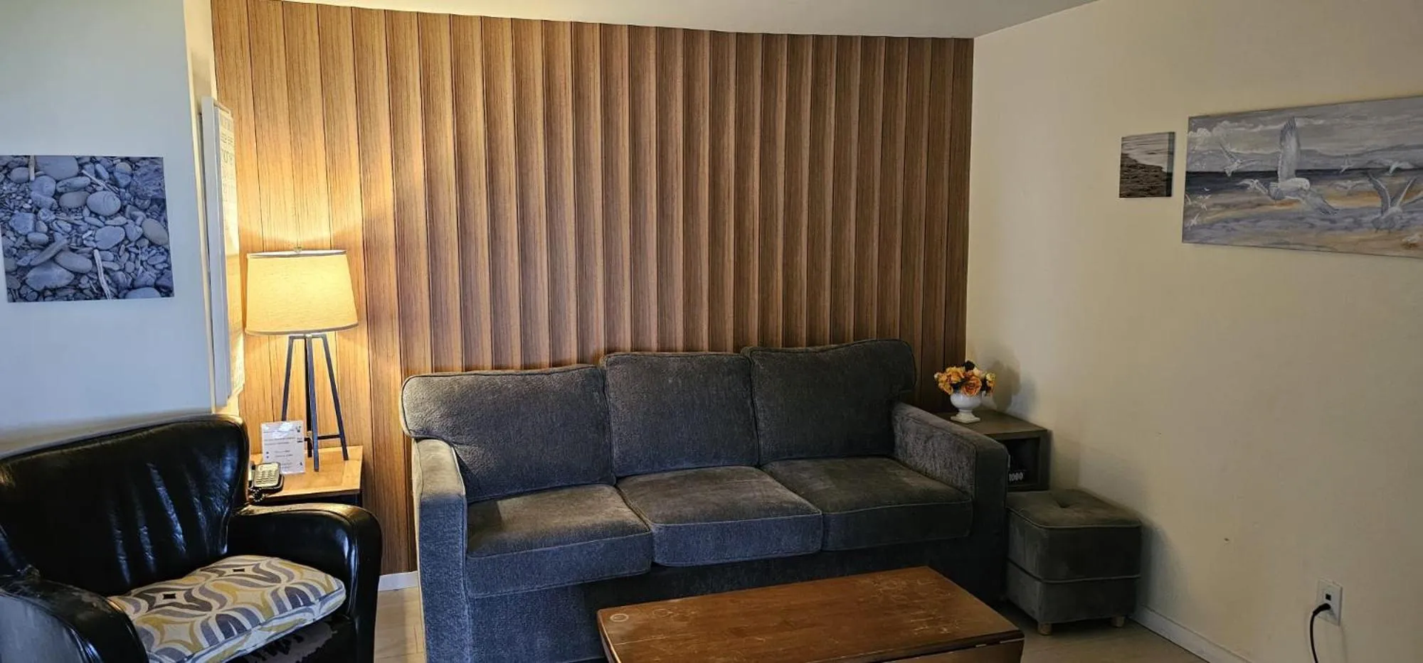 Sea Edge Beachside Hotel