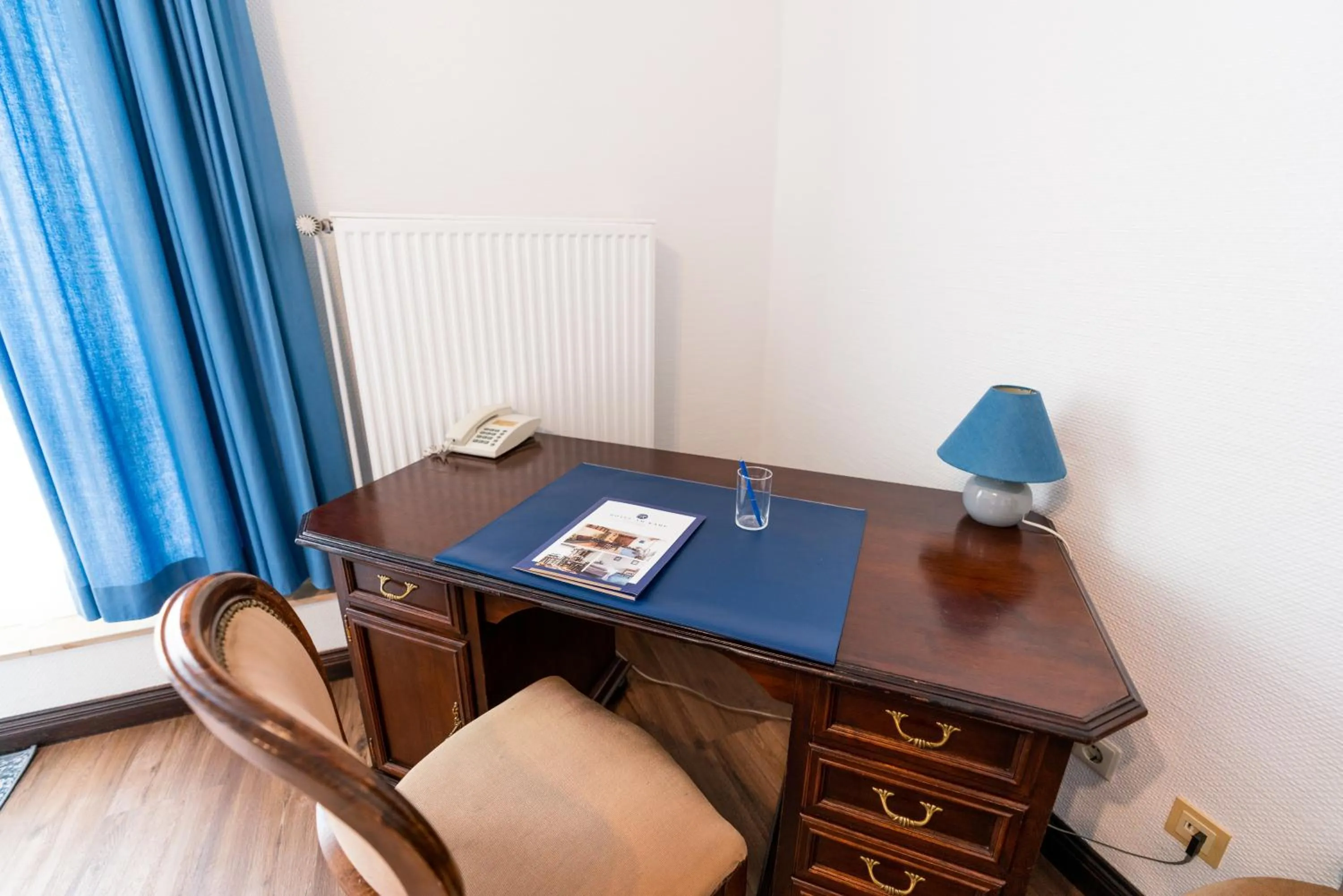 Photo of the whole room in Hotel Am Kamp