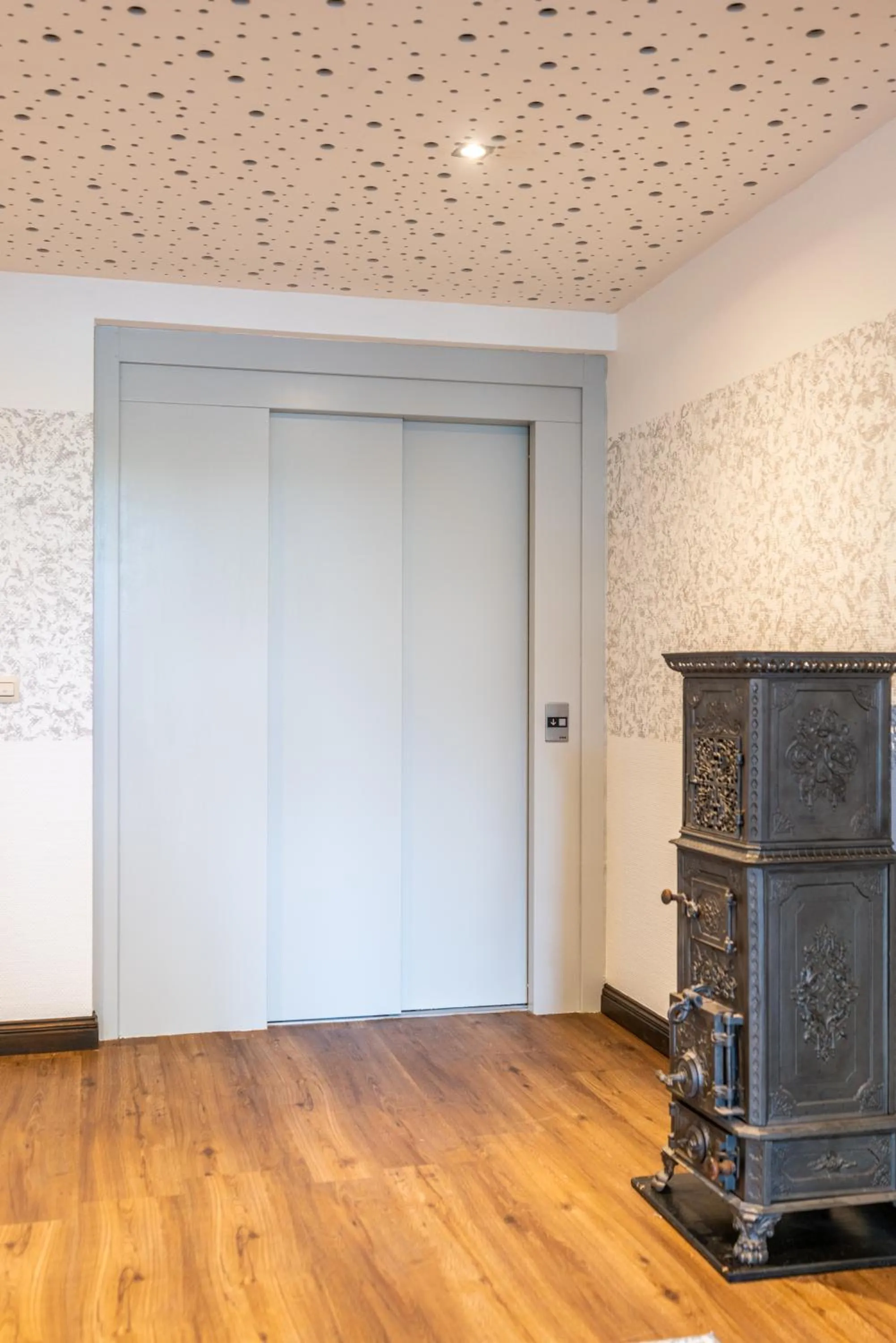 elevator in Hotel Am Kamp