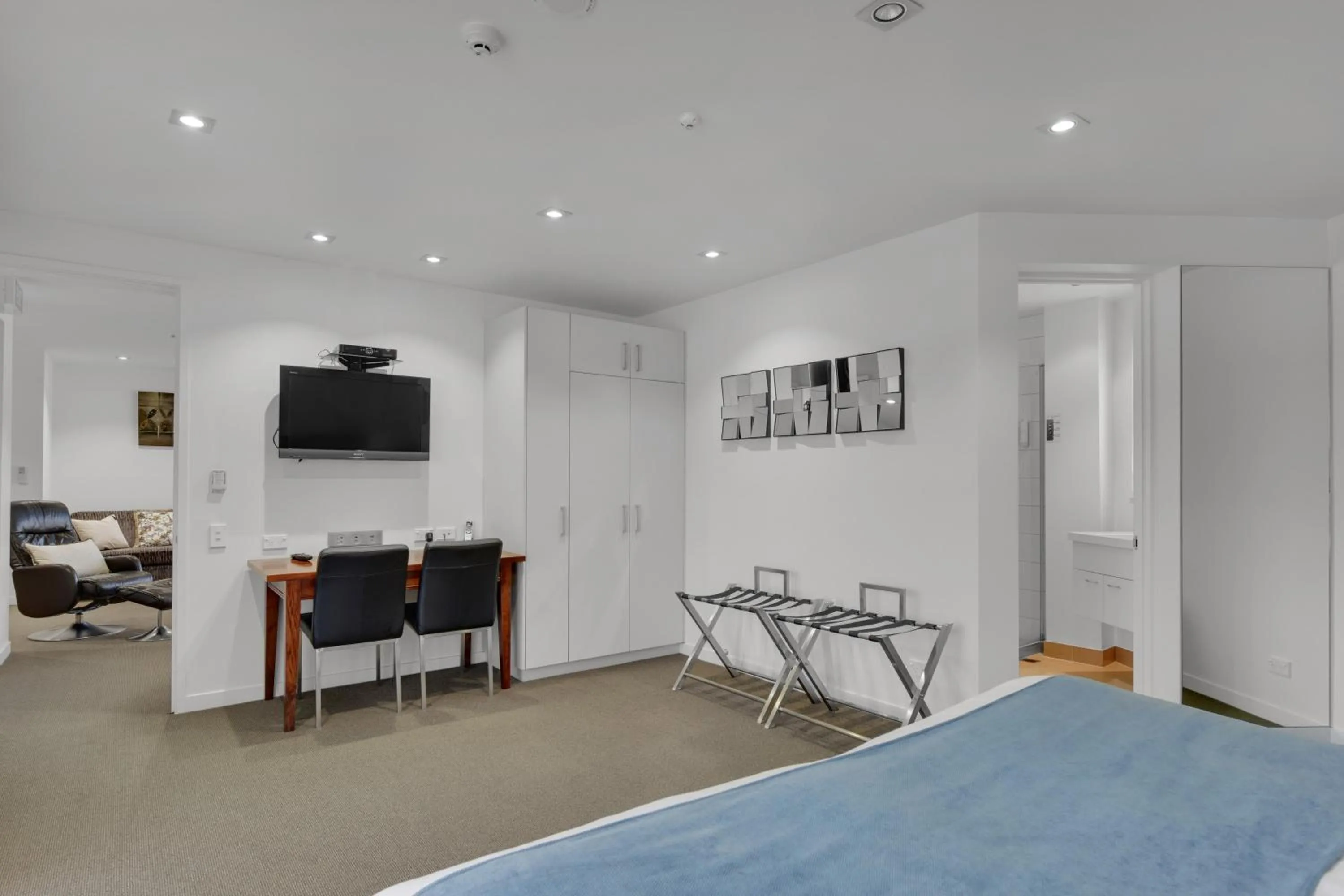 TV and multimedia, Bed in Delorenzo Studio Apartments