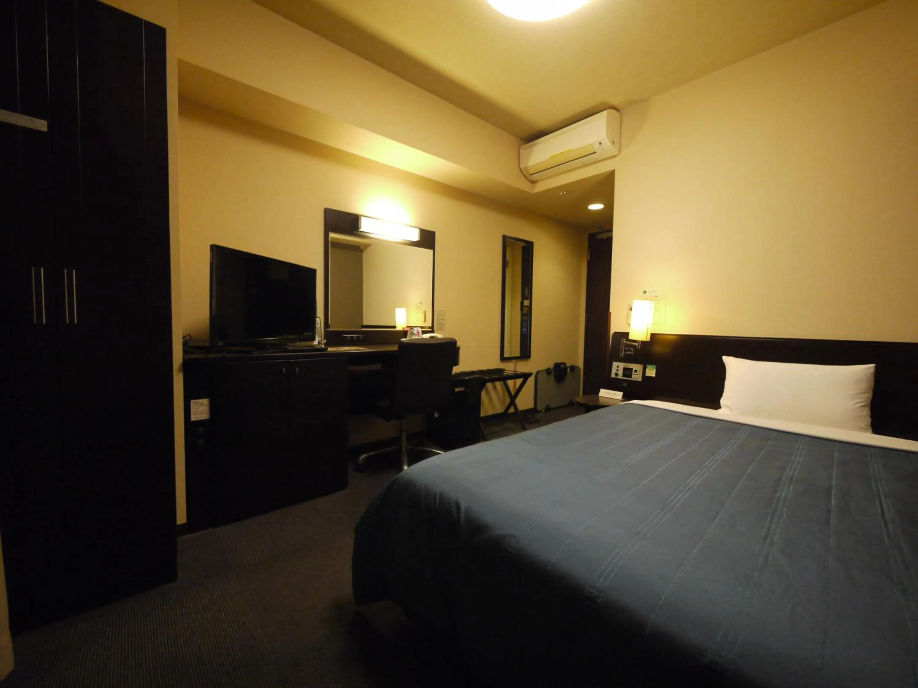 Comfort Single Room - single occupancy - Smoking in Hotel Route-Inn Hofu Ekimae