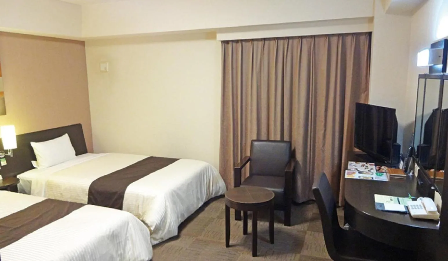 Comfort Twin Room - single occupancy - Smoking in Hotel Route-Inn Hofu Ekimae