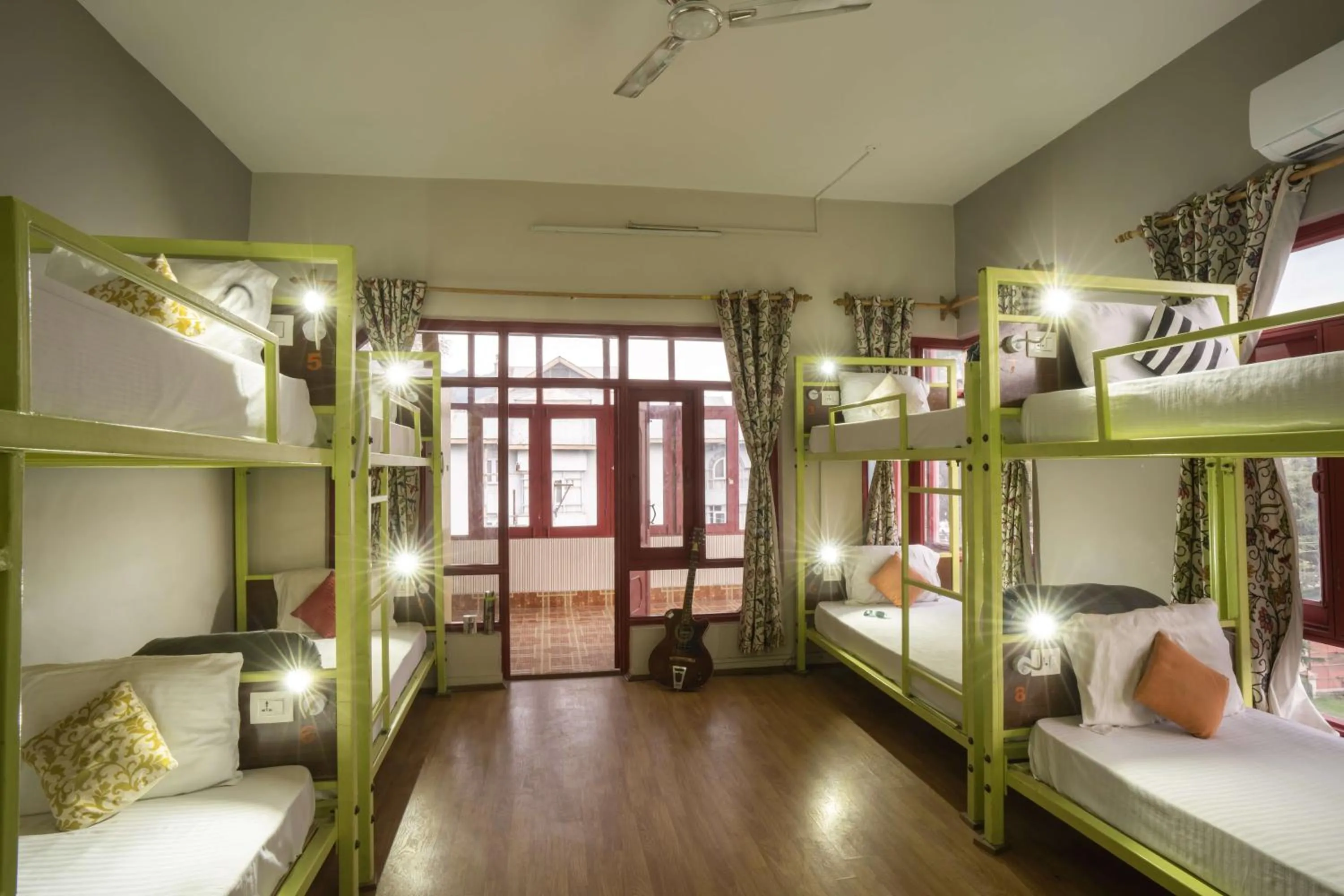 bunk bed, Bed in Zostel Srinagar