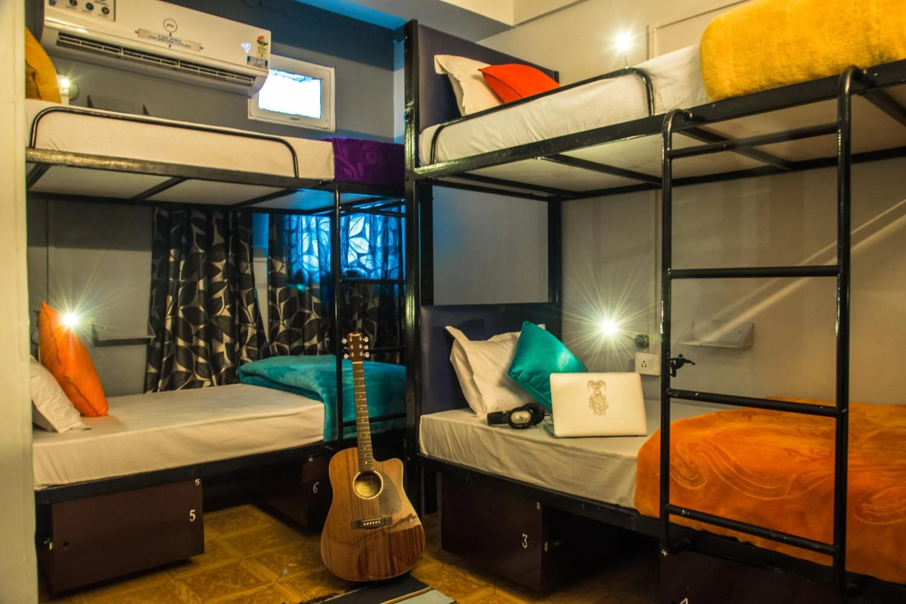 bunk bed, Bed in Zostel Jodhpur, Clock Tower