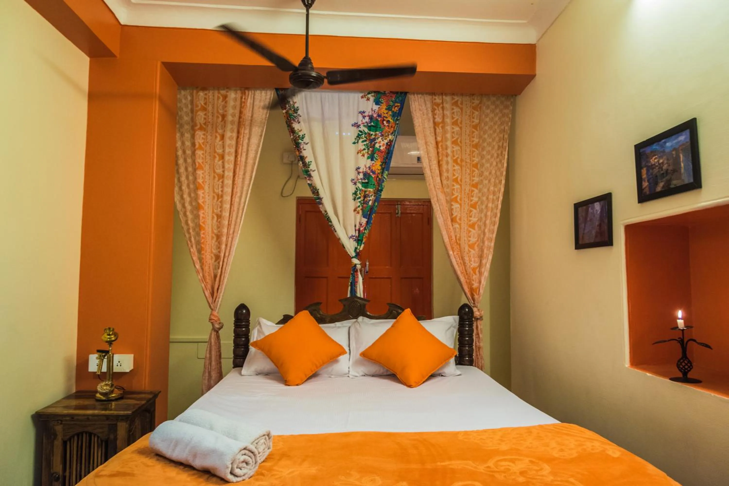 Bedroom, Bed in Zostel Jodhpur, Clock Tower