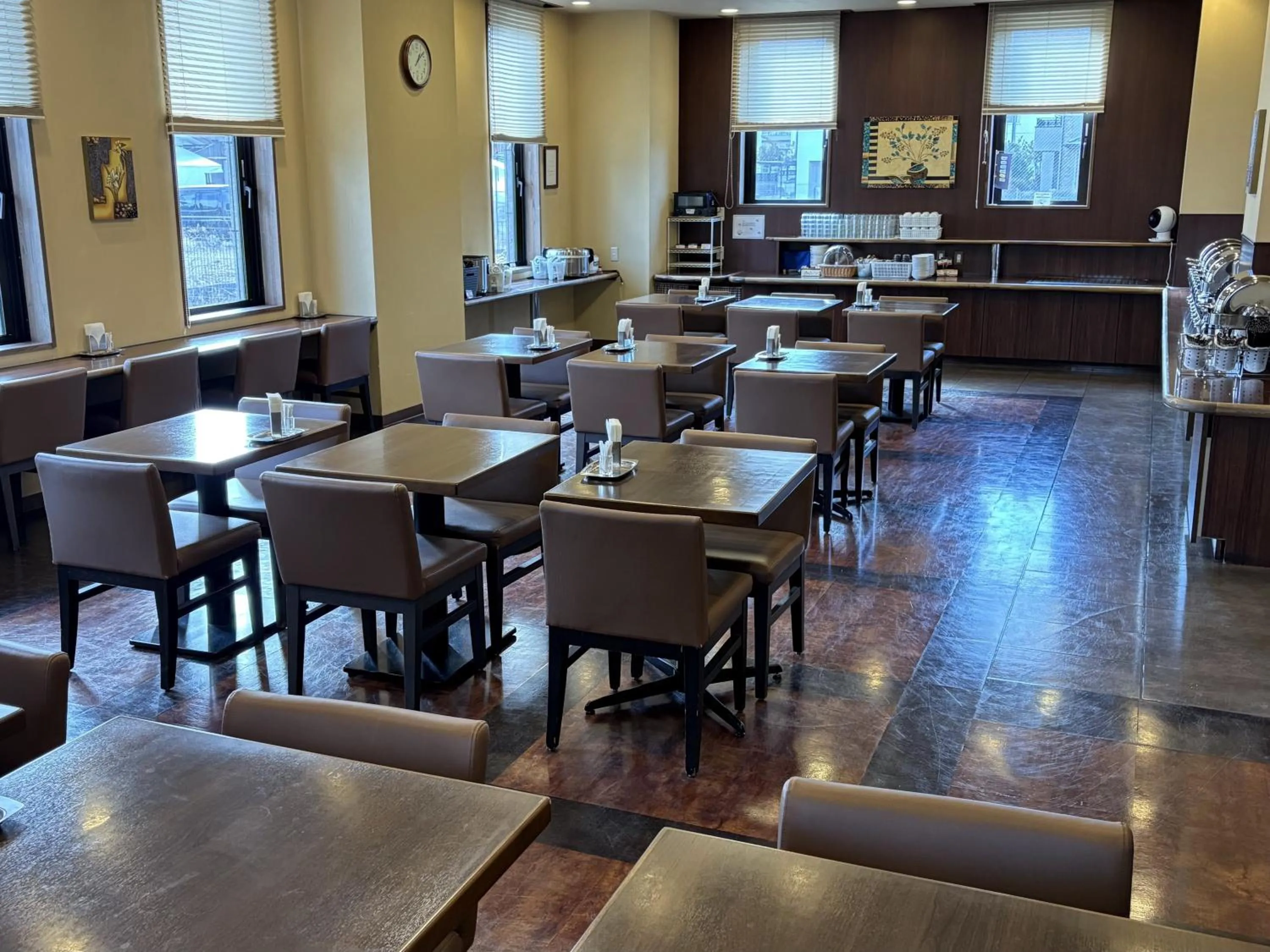 Restaurant/places to eat in Hotel Route-Inn Dai-ni Suwa Inter