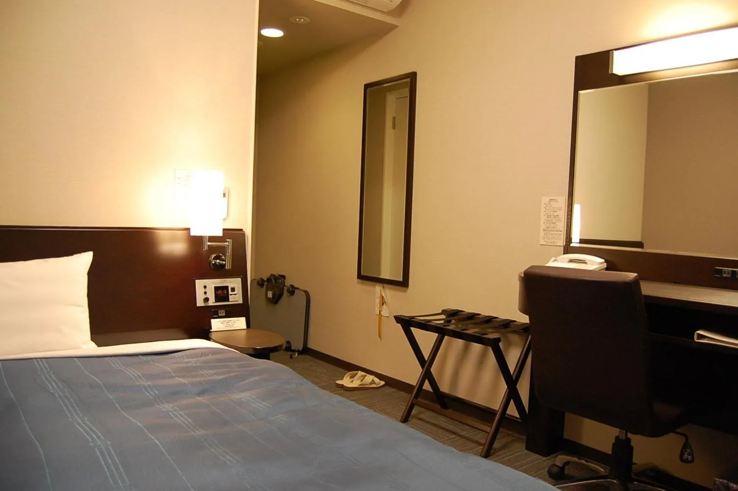 Photo of the whole room, Bed in Hotel Route-Inn Nabari