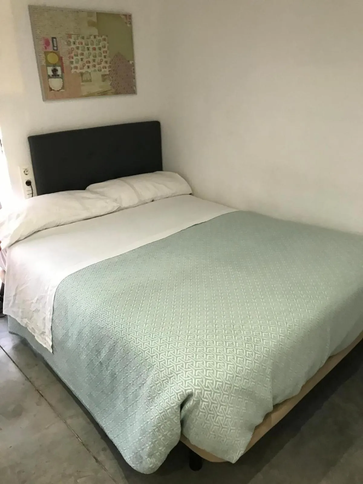 Bed in Urban House Siurot 33