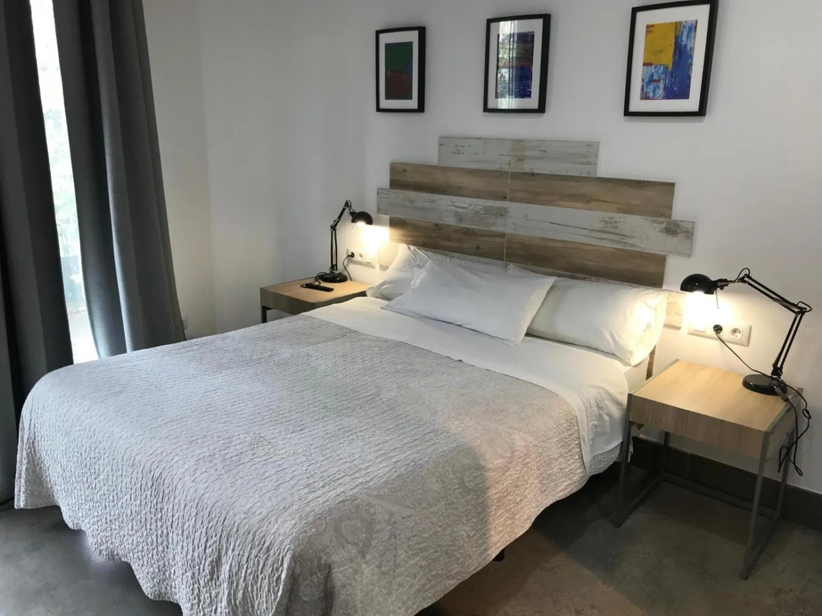 Bed in Urban House Siurot 33