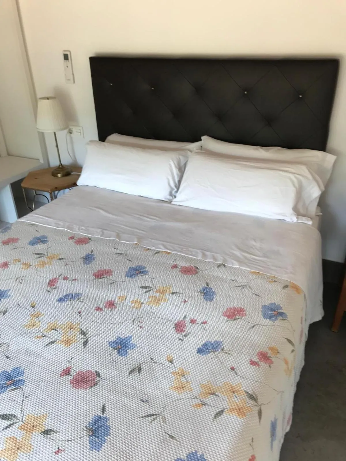 Bed in Urban House Siurot 33