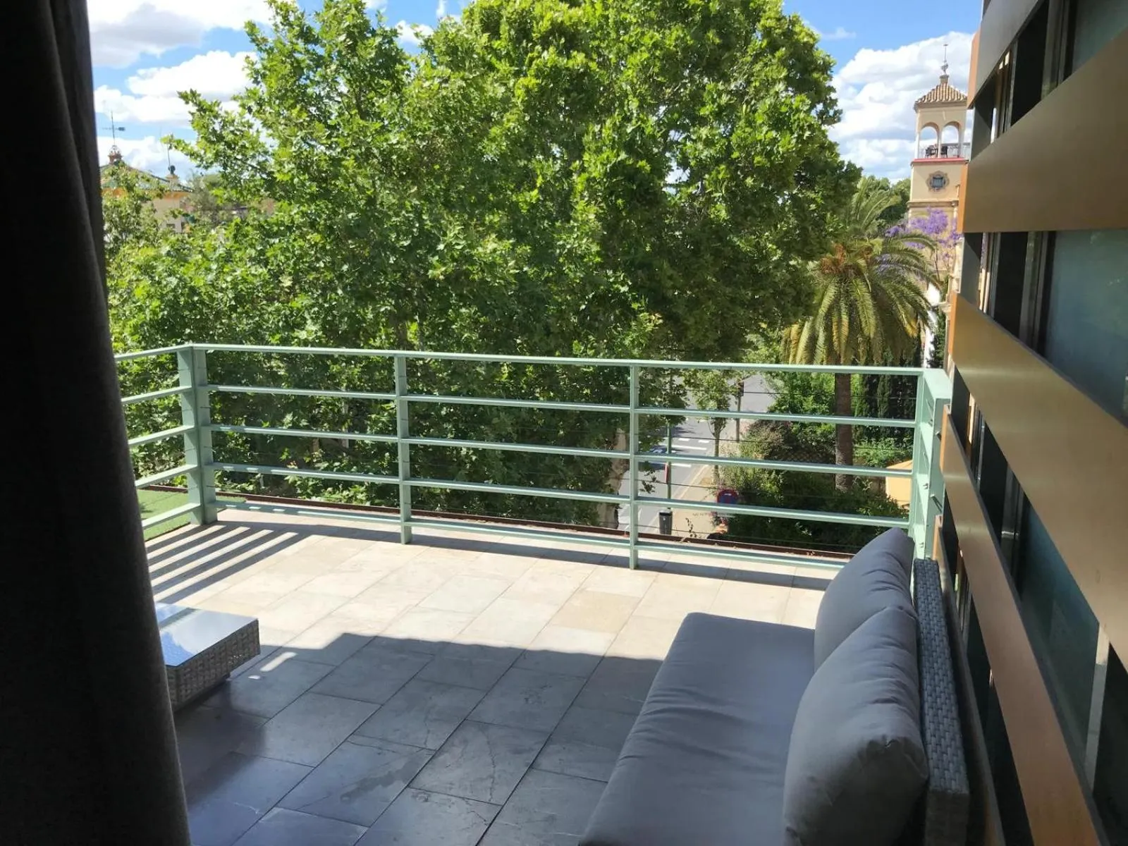 Balcony/Terrace in Urban House Siurot 33