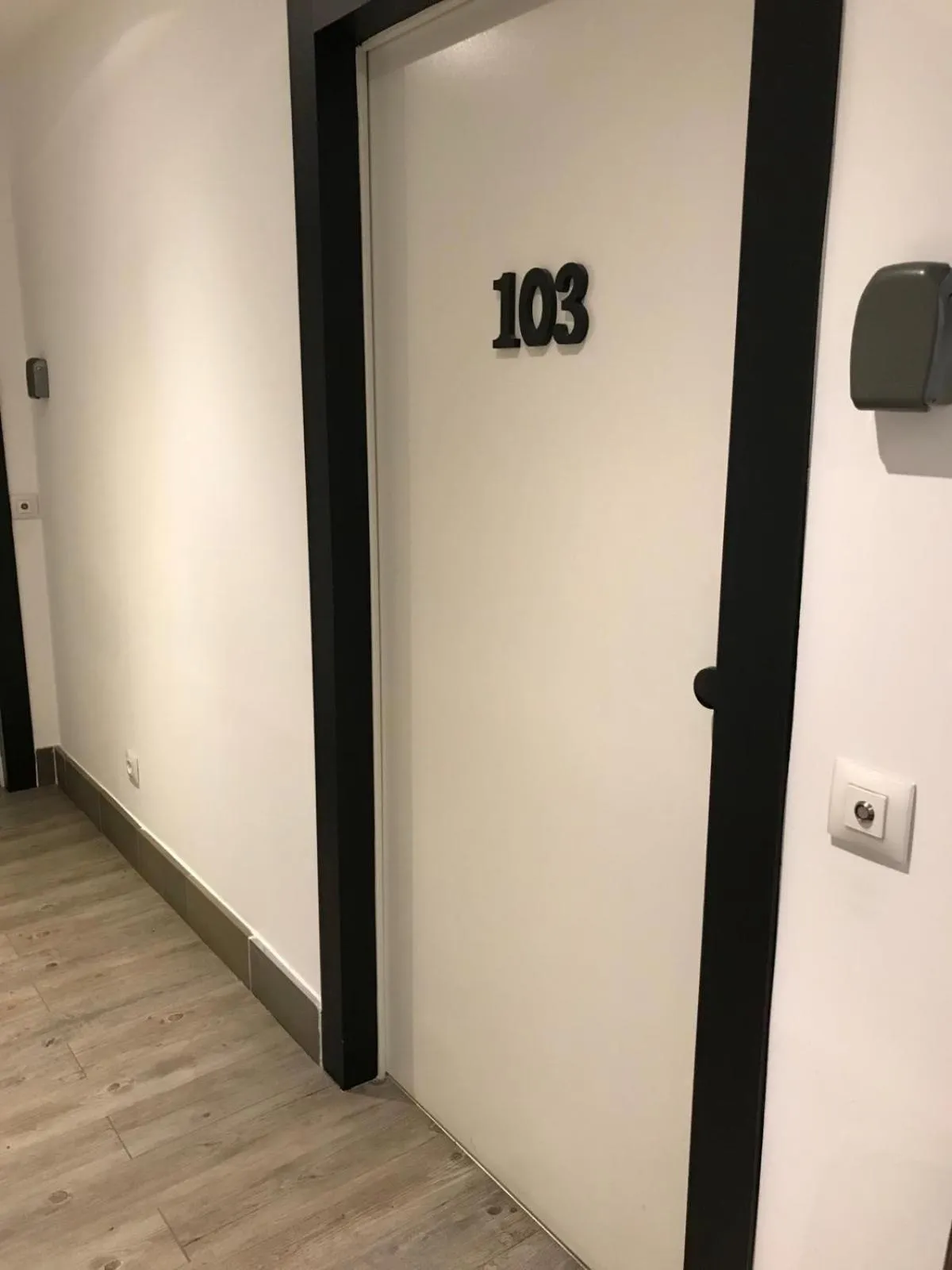 Facade/entrance in Urban House Siurot 33