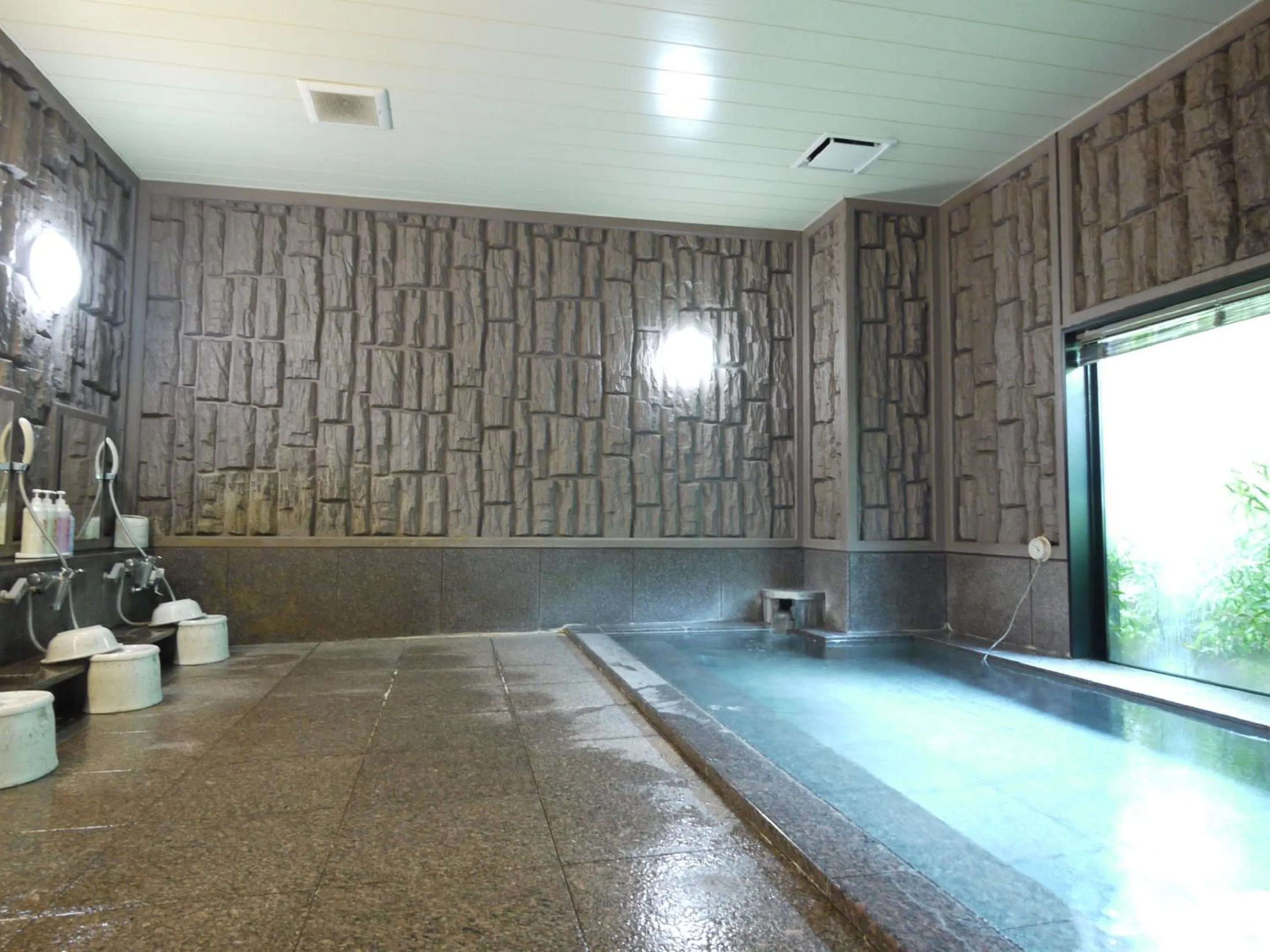 Public Bath in Hotel Route-Inn Matsusaka Ekihigashi