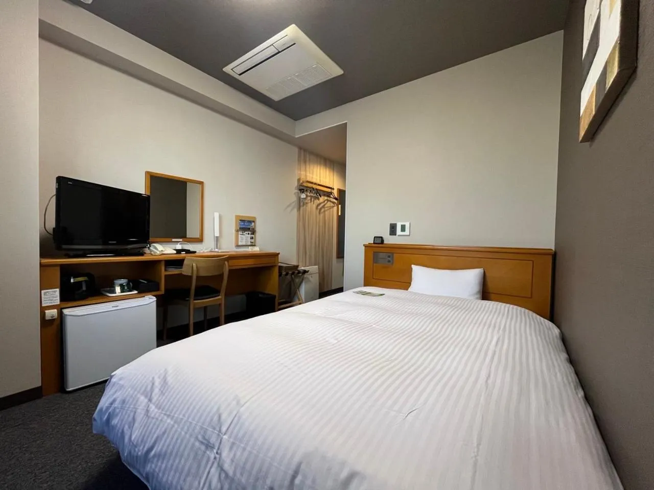 Photo of the whole room, Bed in Hotel Route-Inn Jouetsu