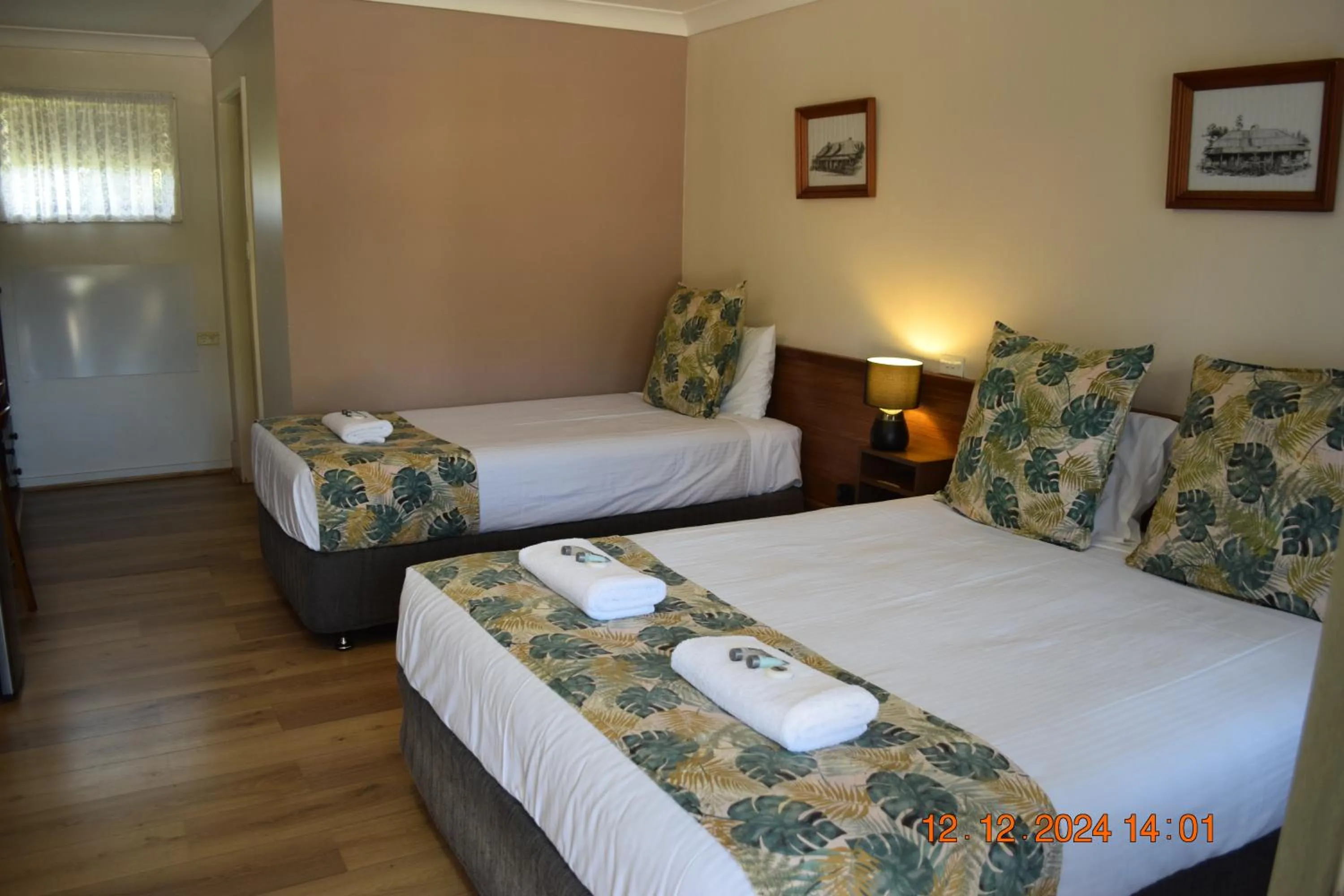 Bed in Taree Country Motel