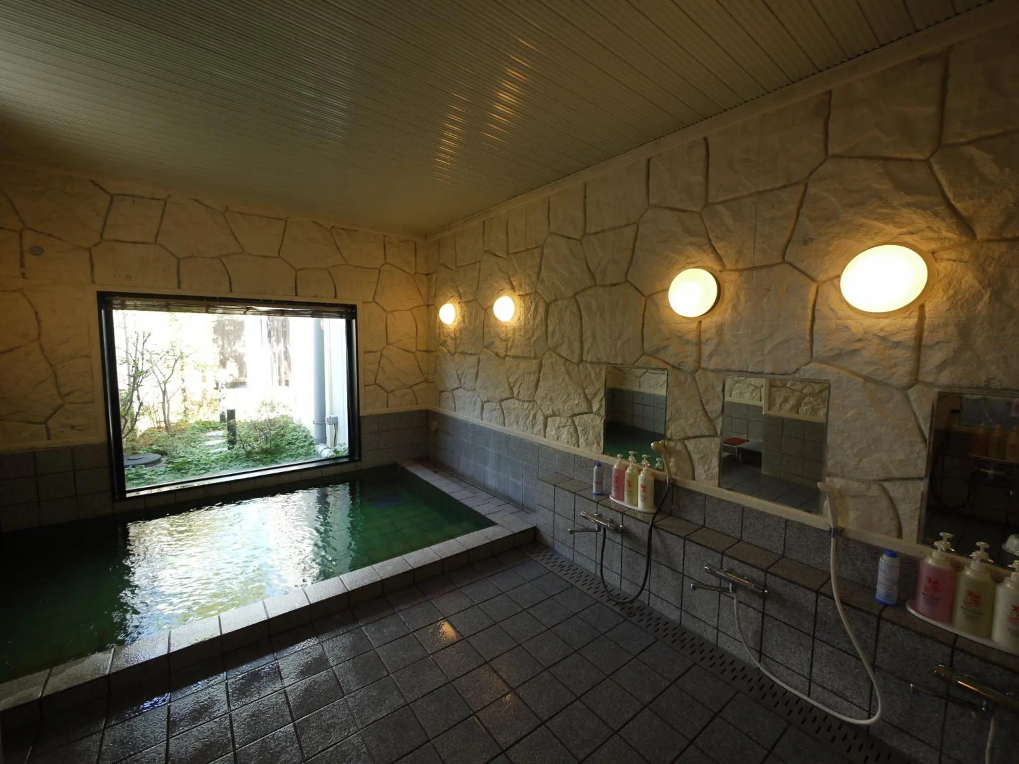 Public Bath in Hotel Route-Inn Court Uenohara