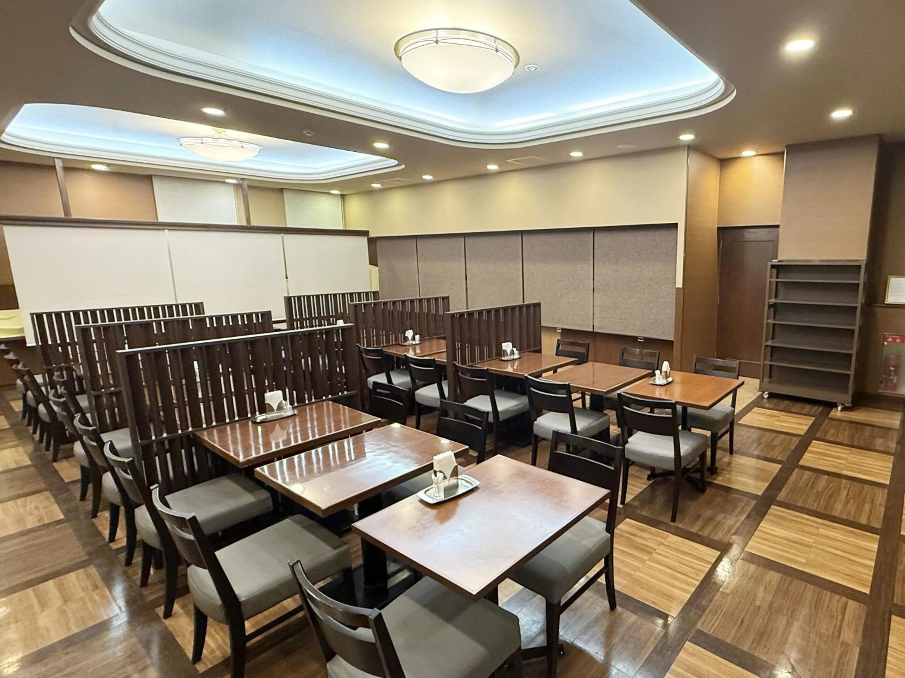 Restaurant/places to eat in Hotel Route-Inn Ichinoseki Inter