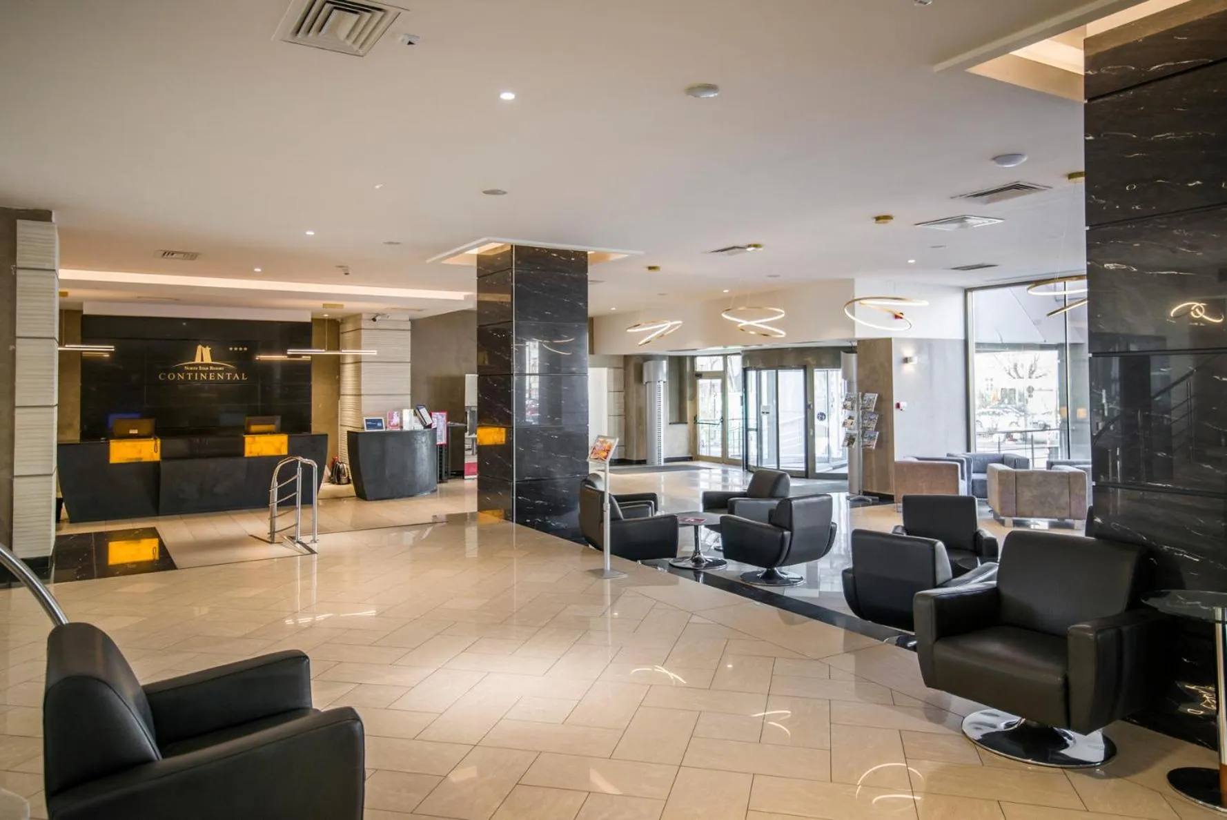 Lobby or reception in Hotel Continental