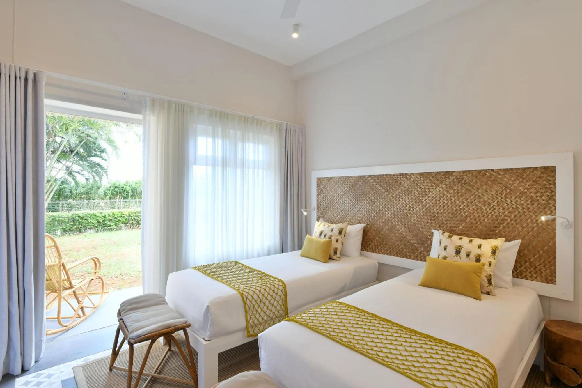 Bed in Kaz'alala Hosted B&B