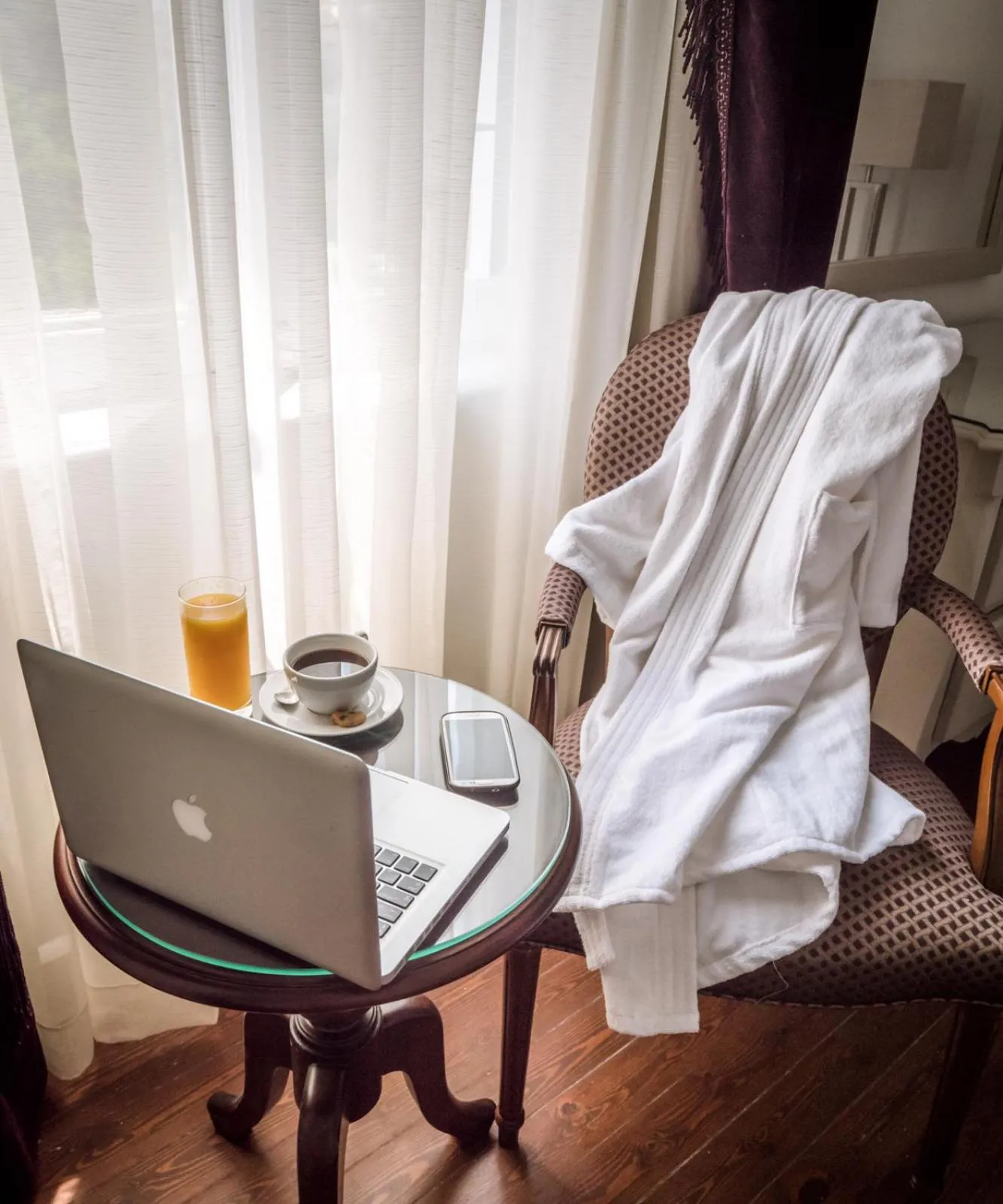 1920s Boutique Hotel and Restaurants